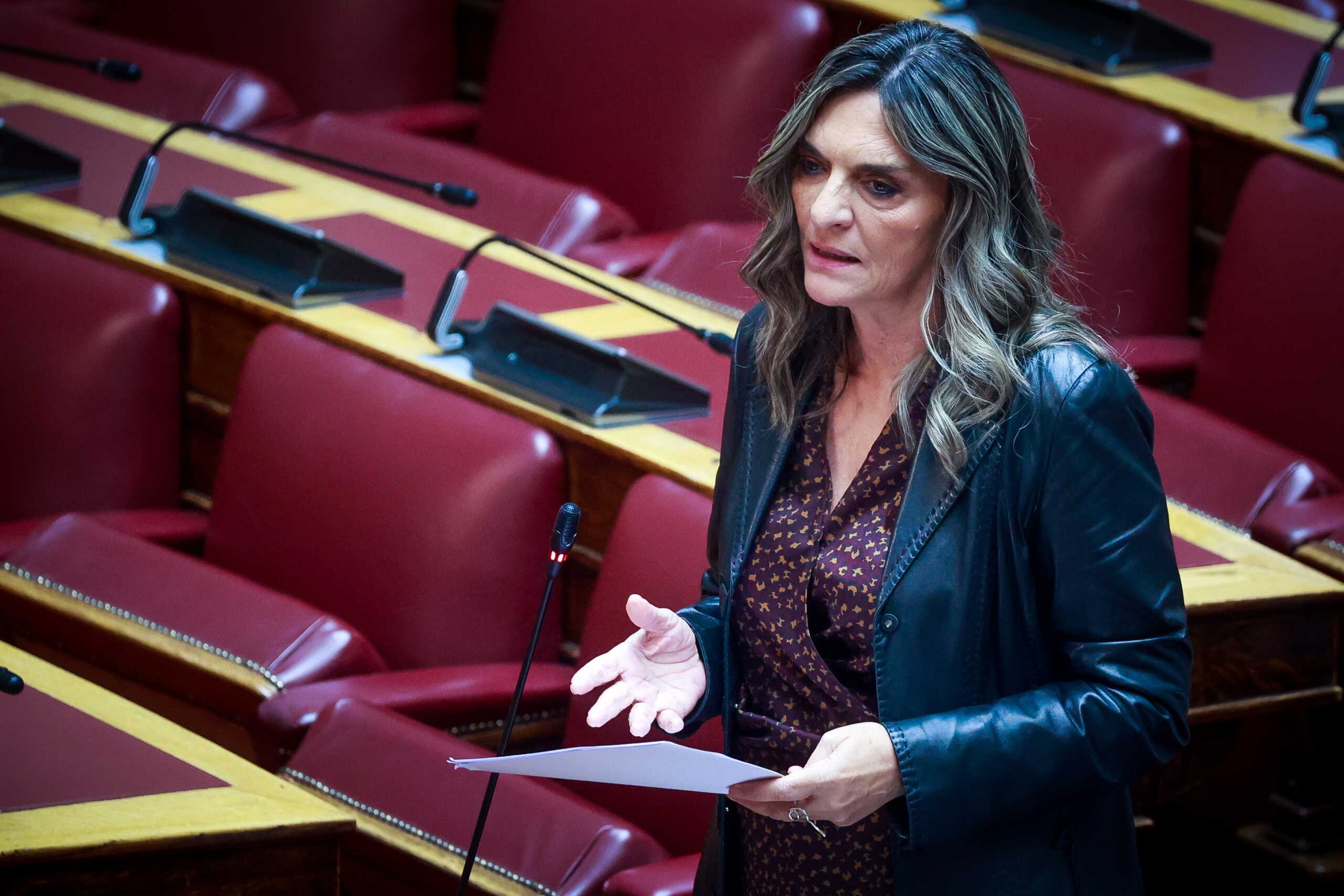ΕΠΙΚΑΙΡΕΣ ΕΡΩΤΗΣΕΙΣ ΒΟΥΛΗ( ΚΟΝΤΑΡΙΝΗΣ ΓΙΩΡΓΟΣ EUROKINISSI)
