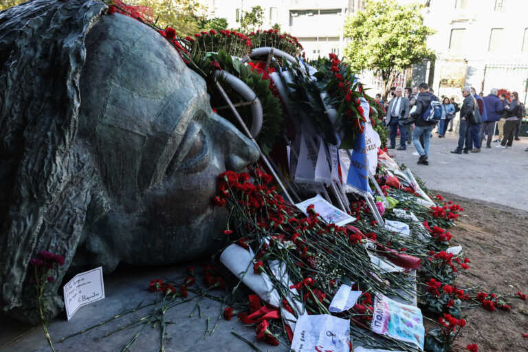 Τι πιστεύουν οι Έλληνες για τους νεκρούς του Πολυτεχνείου και τη δικτατορία  - Αποκαλυπτική έρευνα