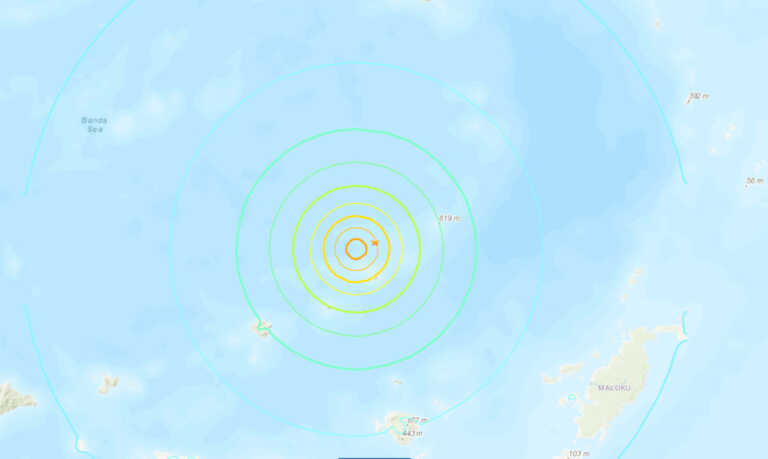 Απανωτοί ισχυροί σεισμοί 6,7 και 7,1 Ρίχτερ στην Ινδονησία