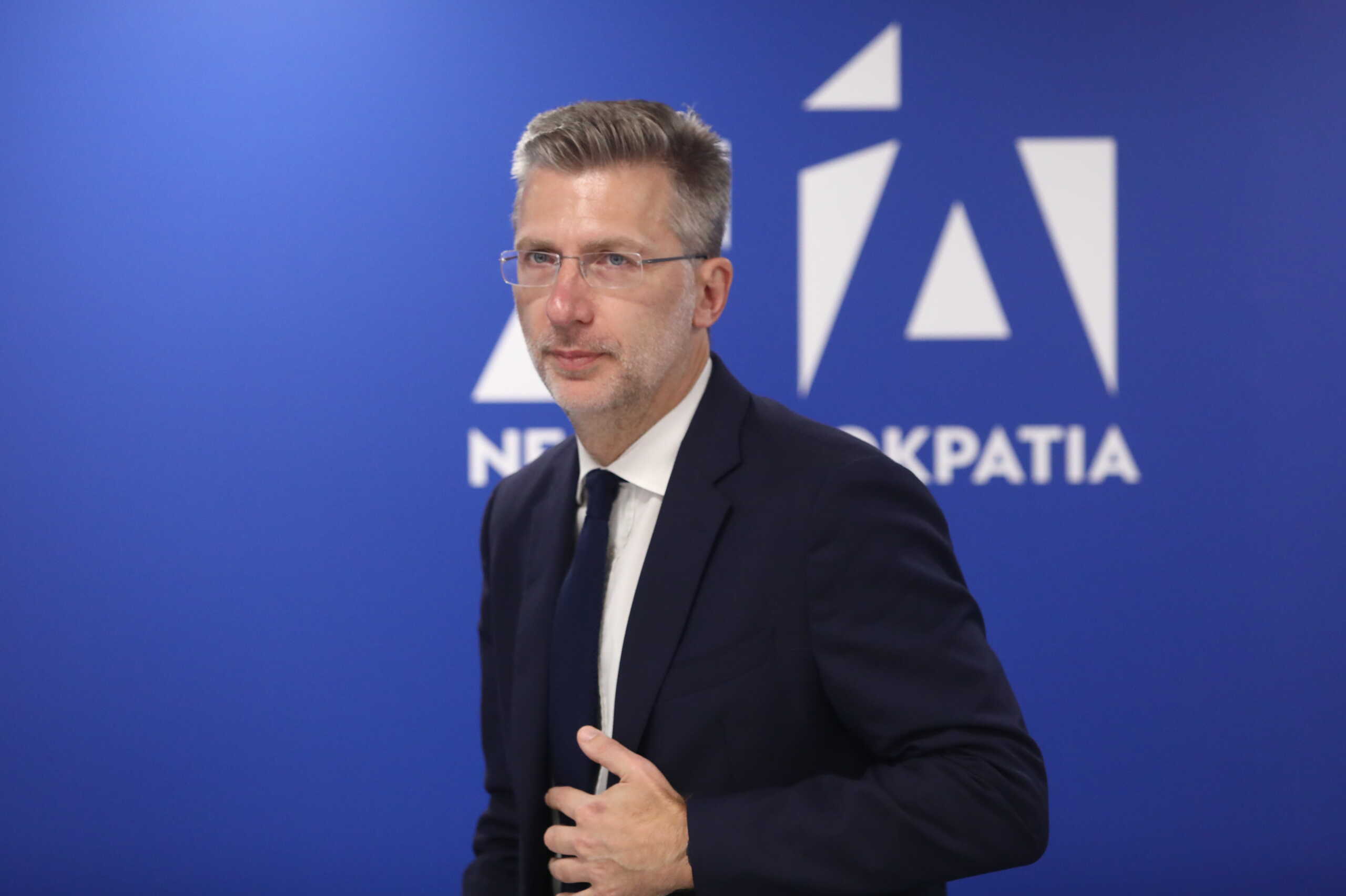 Ενημέρωση των πολιτικών συντακτών από τον Εκπρόσωπο Τύπου της Νέας Δημοκρατίας Άκη Σκέρτσο, Δευτέρα 19 Ιουνίου 2023.
(ΓΙΑΝΝΗΣ ΠΑΝΑΓΟΠΟΥΛΟΣ