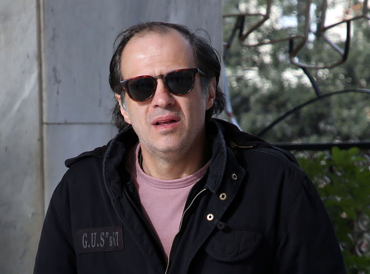 Σπύρος Πούλης: Καμιά φορά όταν ρωτούν την ηλικία μου λέω 2-3 χρόνια πιο λίγα, σαν να έχω ξεχάσει την πραγματική μου