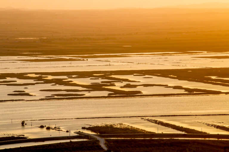 Το σχέδιο των Ολλανδών για τη «θωράκιση» του Θεσσαλικού Κάμπου από πλημμύρες και άλλα καιρικά φαινόμενα