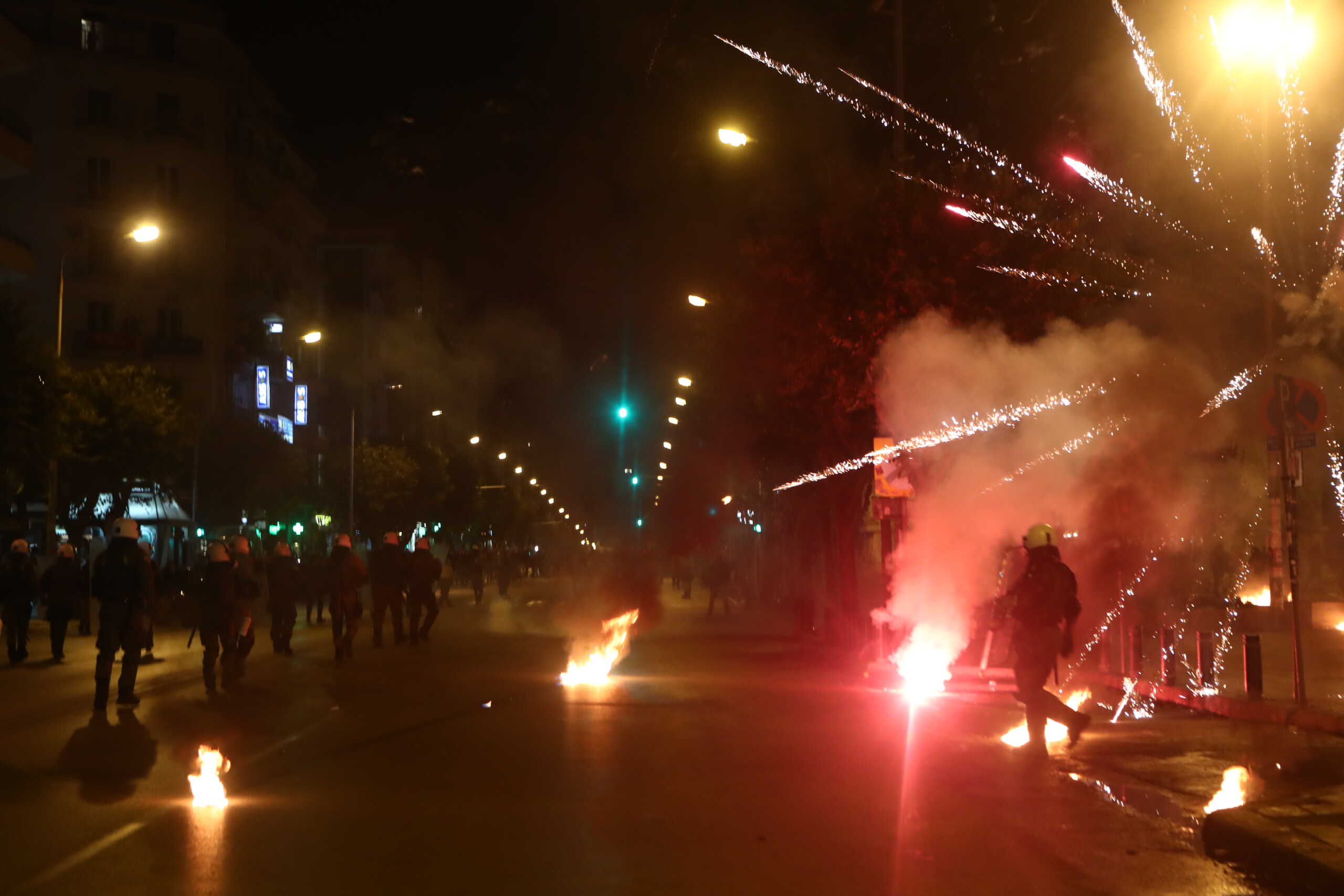 Πορεία για την 50η επέτειο από την εξέγερση του Πολυτεχνείου στην Θεσσαλονίκη, Παρασκευή 17 Νοεμβρίου 2023.
(ΒΑΣΙΛΗΣ ΒΕΡΒΕΡΙΔΗΣ