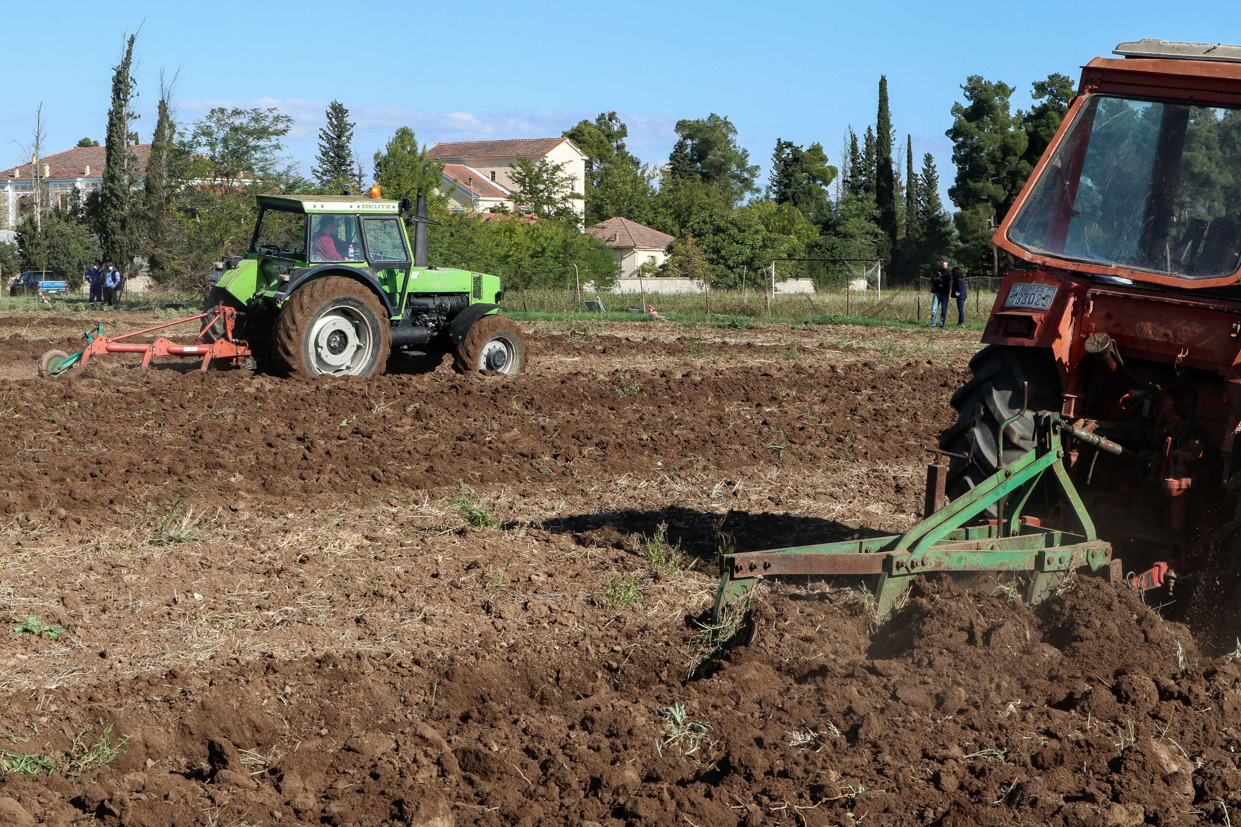 Νεμέα: 34χρονος καταπλακώθηκε από τρακτέρ και σκοτώθηκε