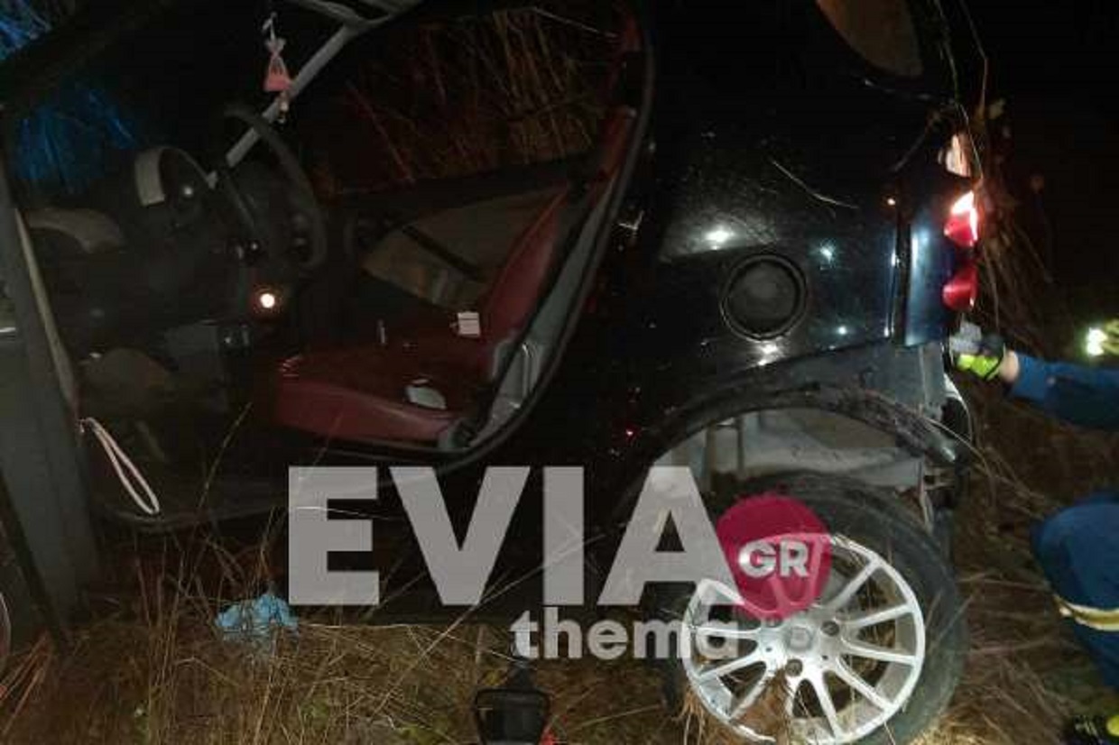 Εύβοια: Σοβαρό τροχαίο στα Ψαχνά – Η οδηγός εκτοξεύθηκε από το αυτοκίνητο