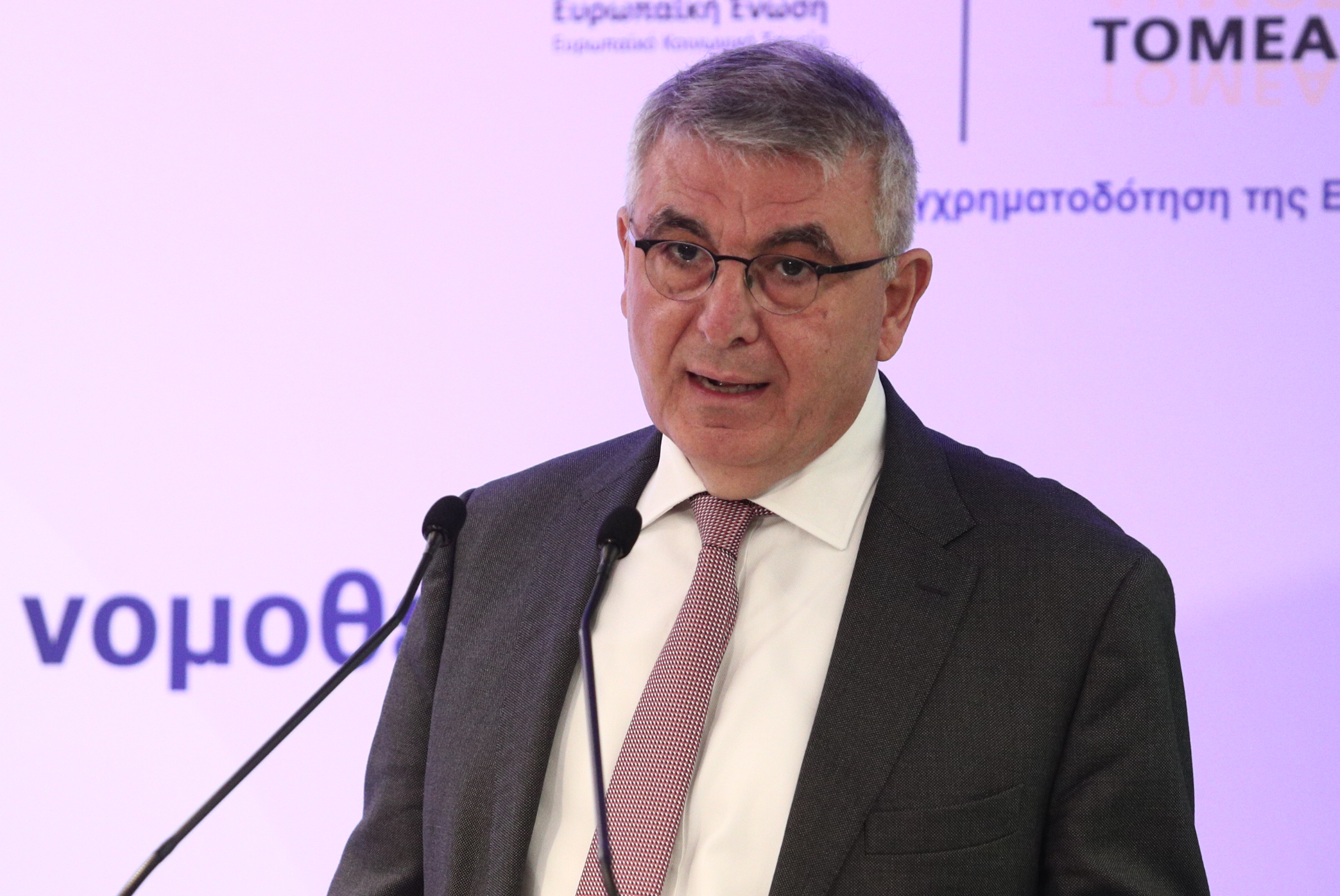 Ημερίδα του υπουργείου Εργασίας και Κοινωνικής Ασφάλισης με θέμα "Κωδικοποίηση της ασφαλιστικής νομοθεσίας, Το νέο τοπίο", Τετάρτη 22 Νοεμβρίου 2023. Στην ημερίδα απηύθυναν χαιρετισμό ο υπουργός Εργασίας και Κοινωνικής Ασφάλισης Άδωνις Γεωργιάδης και ο υφυπουργός Εργασίας και Κοινωνικής Ασφάλισης Πάνος Τσακλόγλου.
(ΣΩΤΗΡΗΣ ΔΗΜΗΤΡΟΠΟΥΛΟΣ