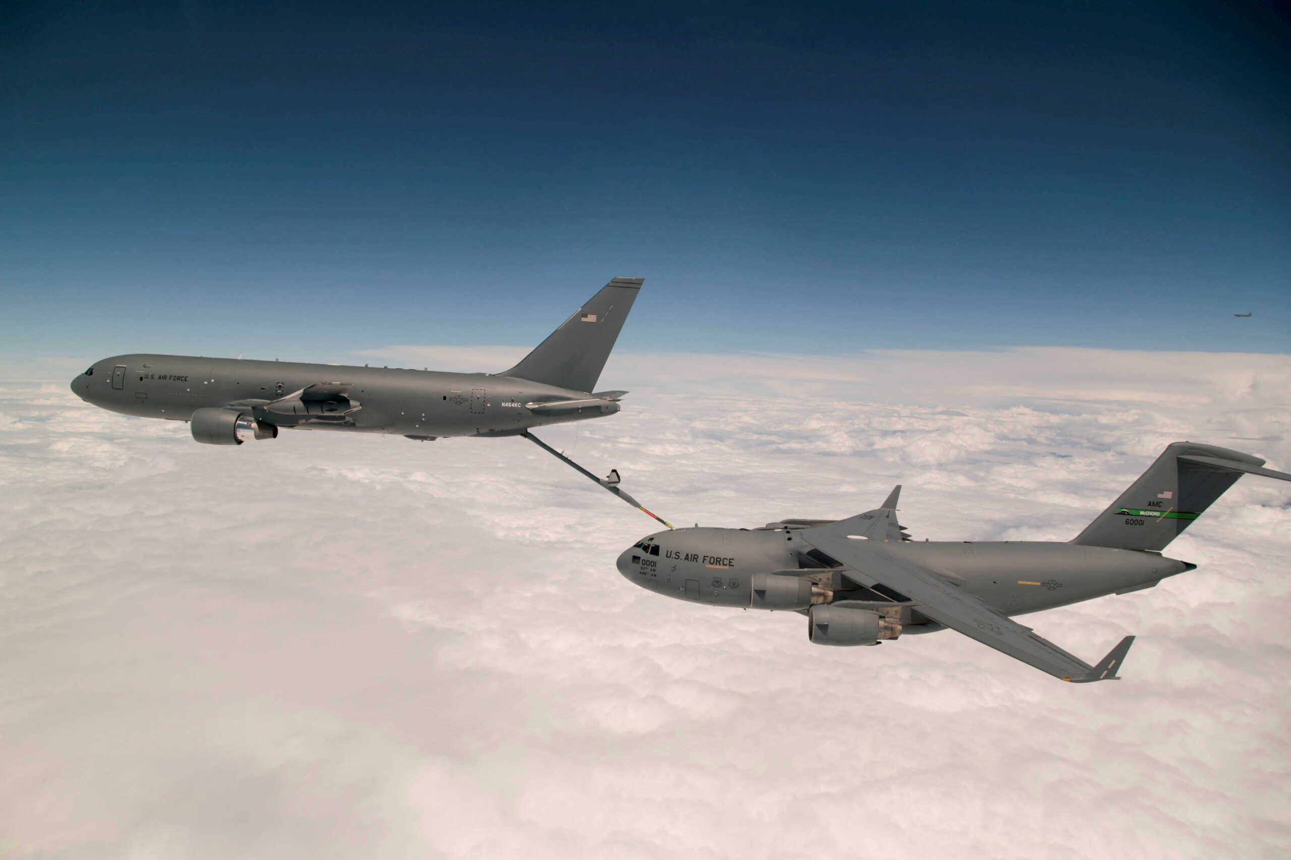 FILE PHOTO: Boeing's KC-46 aerial refueling tanker conducts receiver compatibility tests with a U.S. Air Force C-17 Globemaster III from Joint Base Lewis-McChord, in Seattle, Washington, U.S., July 12, 2016.    Christopher Okula