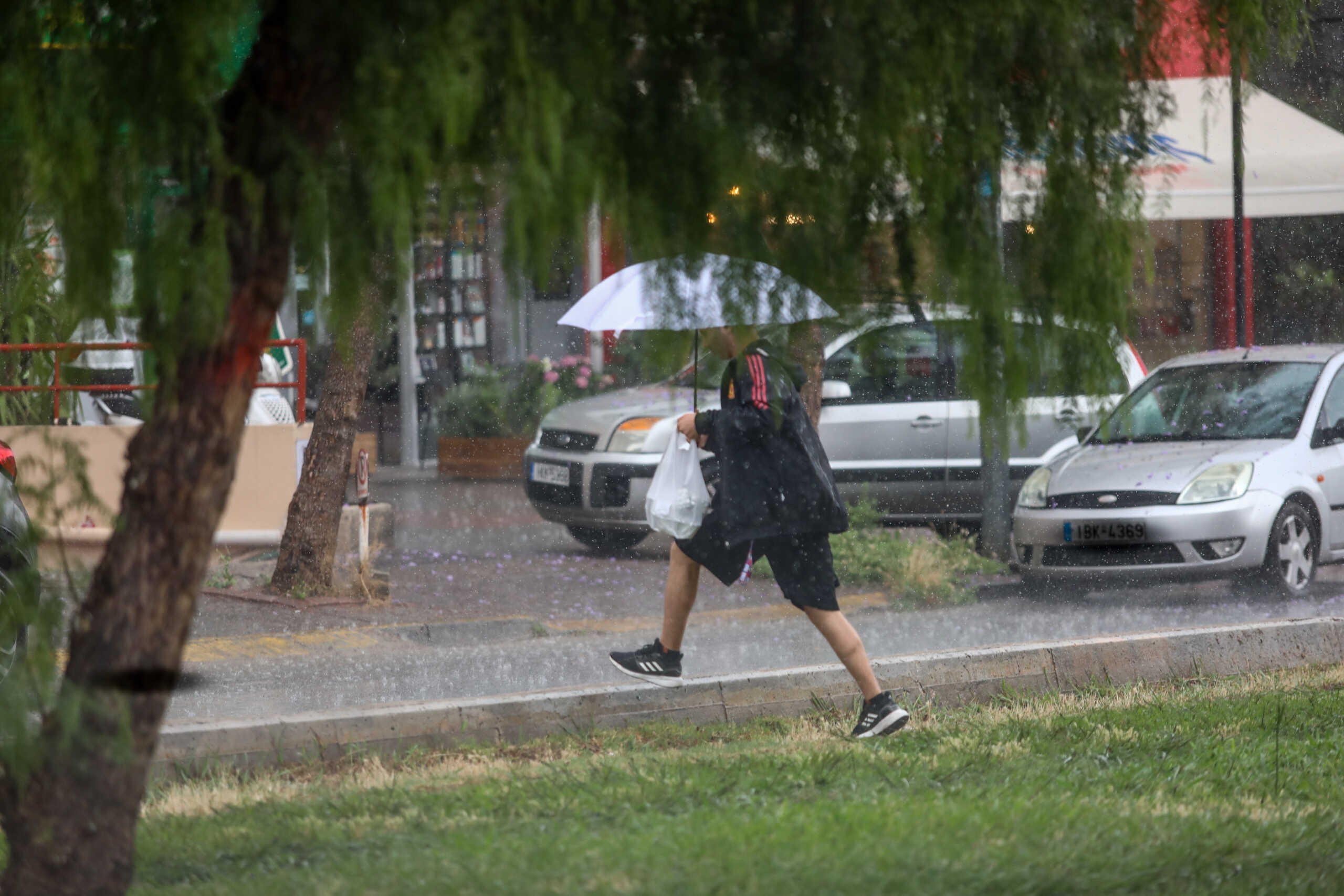 ΝΕΑ ΣΜΥΡΝΗ ΣΤΙΓΜΙΟΤΥΠΑ ΒΡΟΧΗΣ (ΓΙΑΝΝΗΣ ΠΑΝΑΓΟΠΟΥΛΟΣ