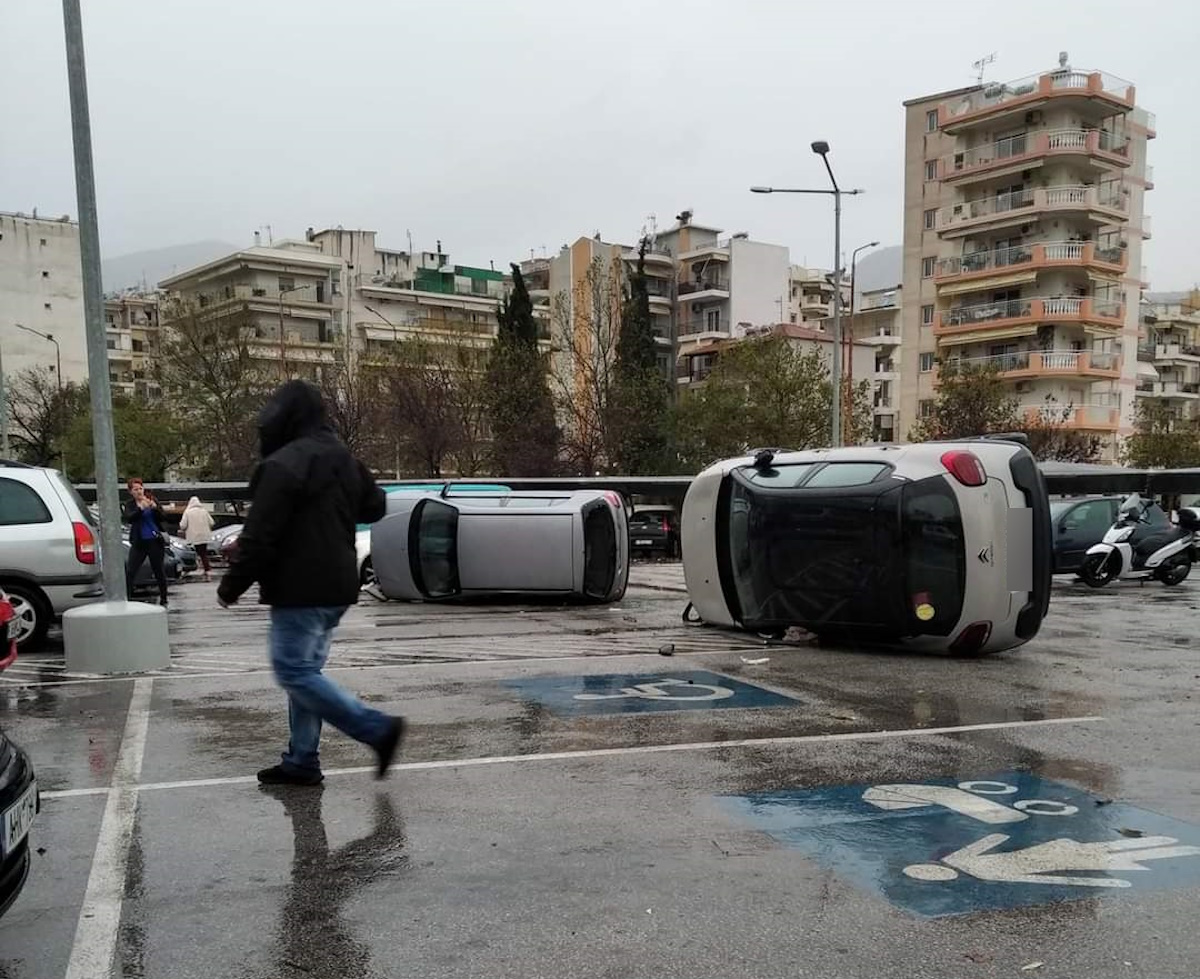 Κακοκαιρία: «Πνίγεται» η ορεινή Καλαμπάκα – Κατολίσθηση στην Εθνική Οδό Ιωαννίνων- Κοζάνης