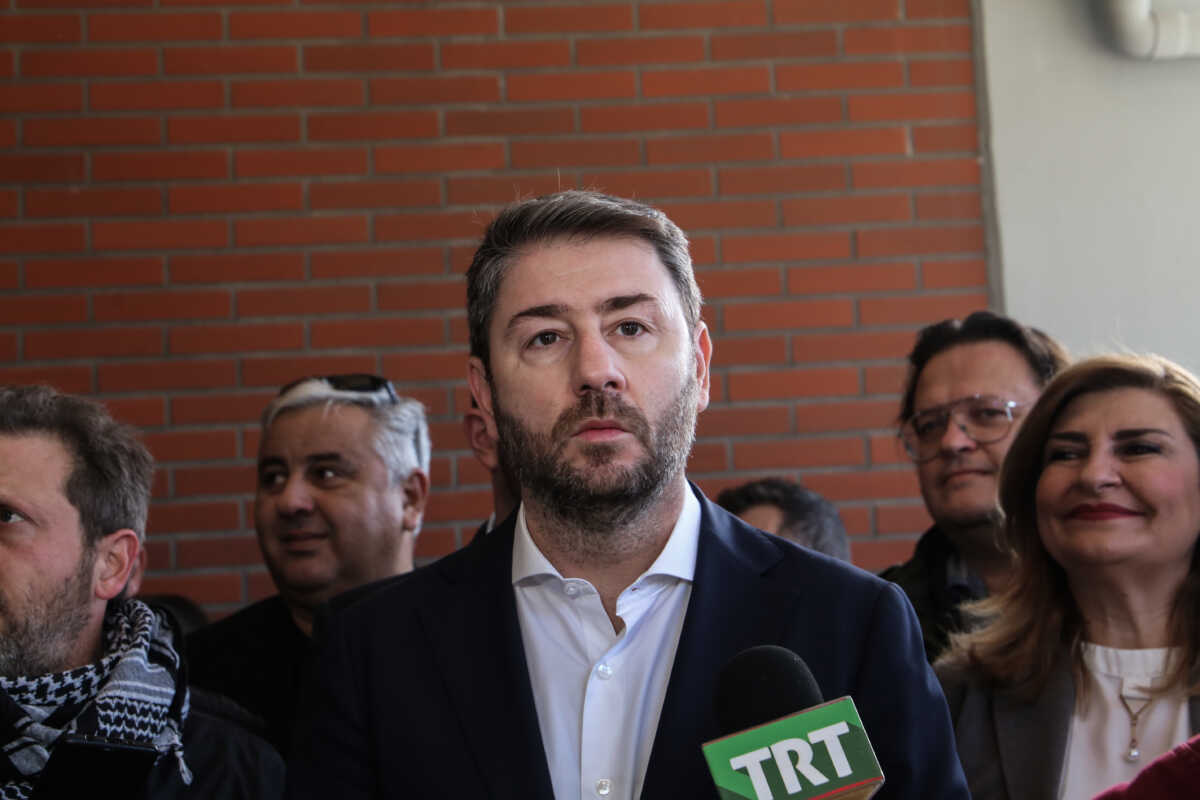 Ανδρουλάκης από Λάρισα για τα επεισόδια στου Ρέντη: «Περιμένω επιτέλους από τον πρωθυπουργό να πάρει αποφάσεις»