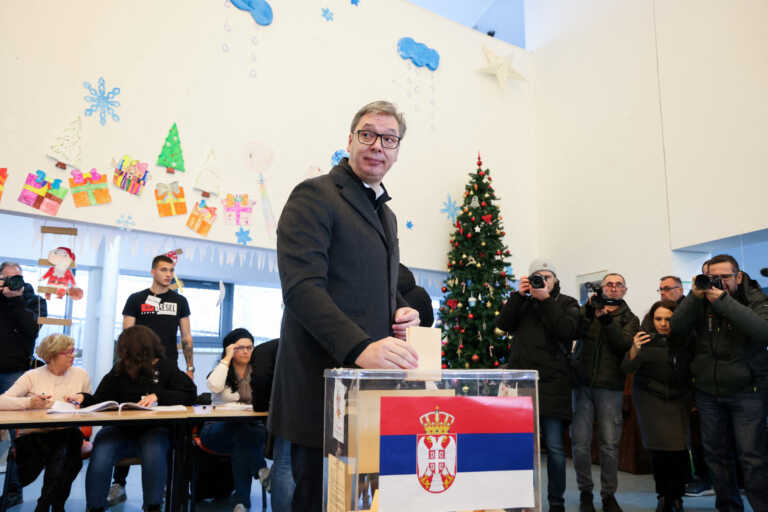 Νίκη και αυτοδυναμία στις εκλογές στη Σερβία για το Προοδευτικό Κόμμα του Βούτσιτς