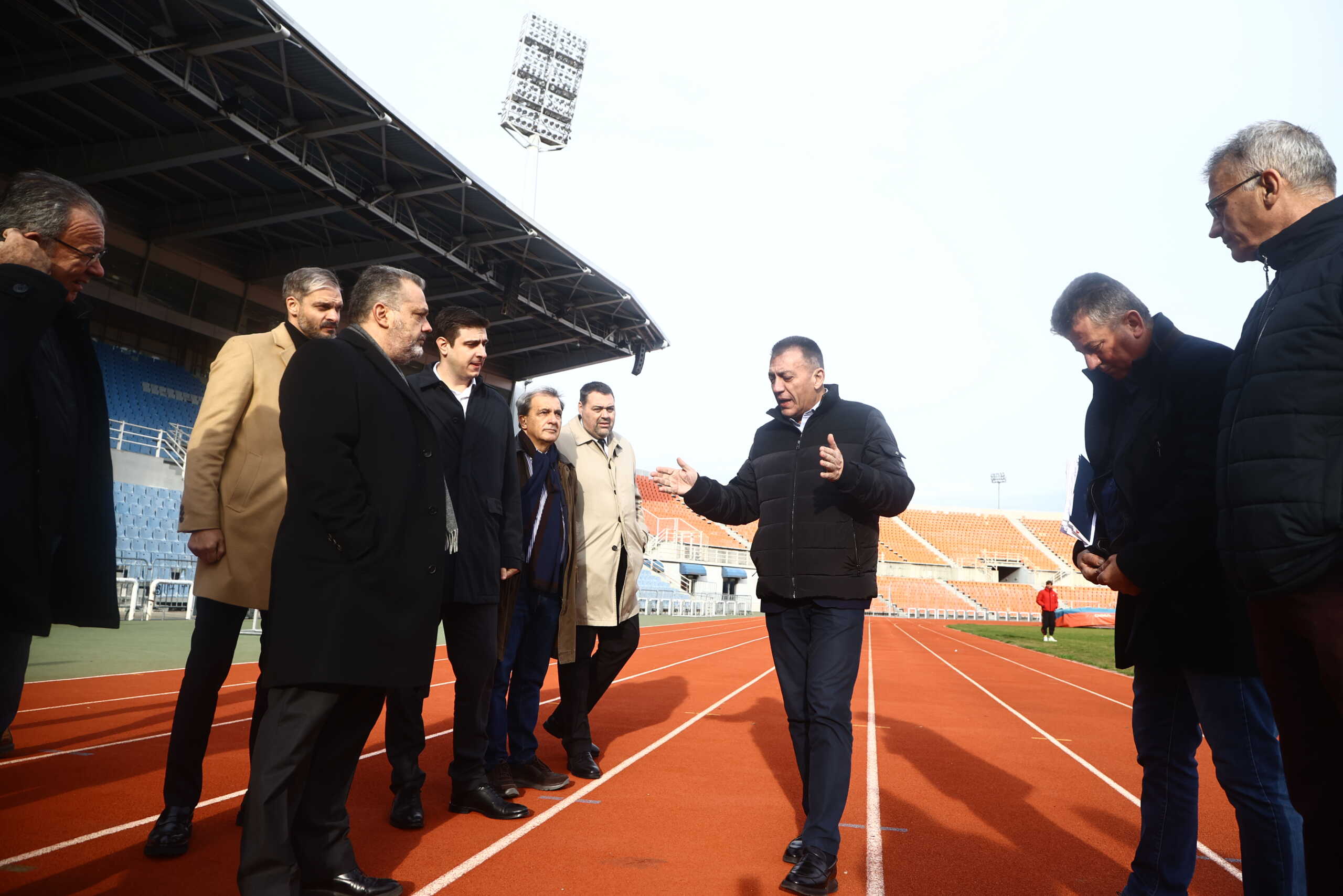 ΕΠΙΣΚΕΨΗ ΤΟΥ ΑΝΑΠΛΗΡΩΤΗ ΥΠΟΥΡΓΟΥ ΑΘΛΗΤΙΣΜΟΥ ΓΙΑΝΝΗ ΒΡΟΥΤΣΗ ΣΤΟ ΚΑΥΤΑΝΖΟΓΛΕΙΟ ΣΤΑΔΙΟ ΚΑΙ ΣΥΝΕΝΤΕΥΞΗ ΤΥΠΟΥ ( ΡΑΦΑΗΛ ΓΕΩΡΓΙΑΔΗΣ
