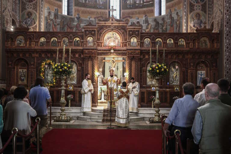 Άνοιξαν το φέρετρο και ανακάλυψαν πως κήδευαν λάθος άνθρωπο - Η μακάβρια γκάφα στη Ζάκυνθο