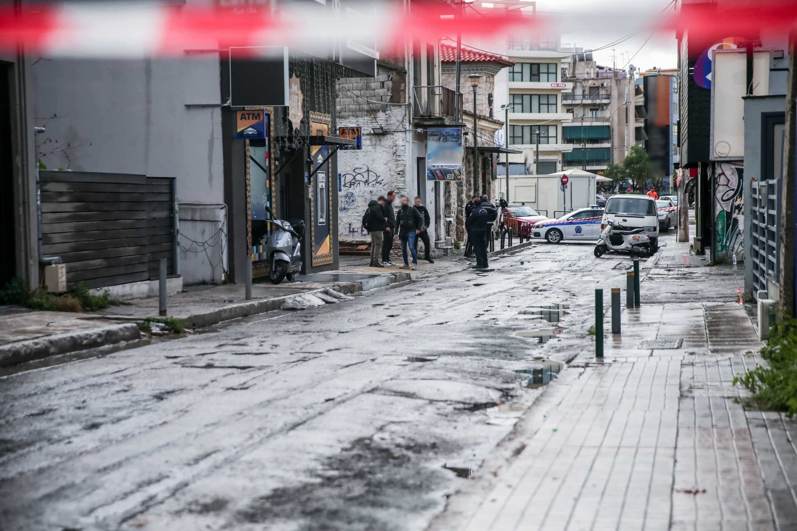 Πυροβολισμοί έξω από κλαμπ στο Γκάζι - Τρεις τραυματίες Σάββατο 16 Δεκεμβρίου 2023  (ΚΩΣΤΑΣ ΤΖΟΥΜΑΣ