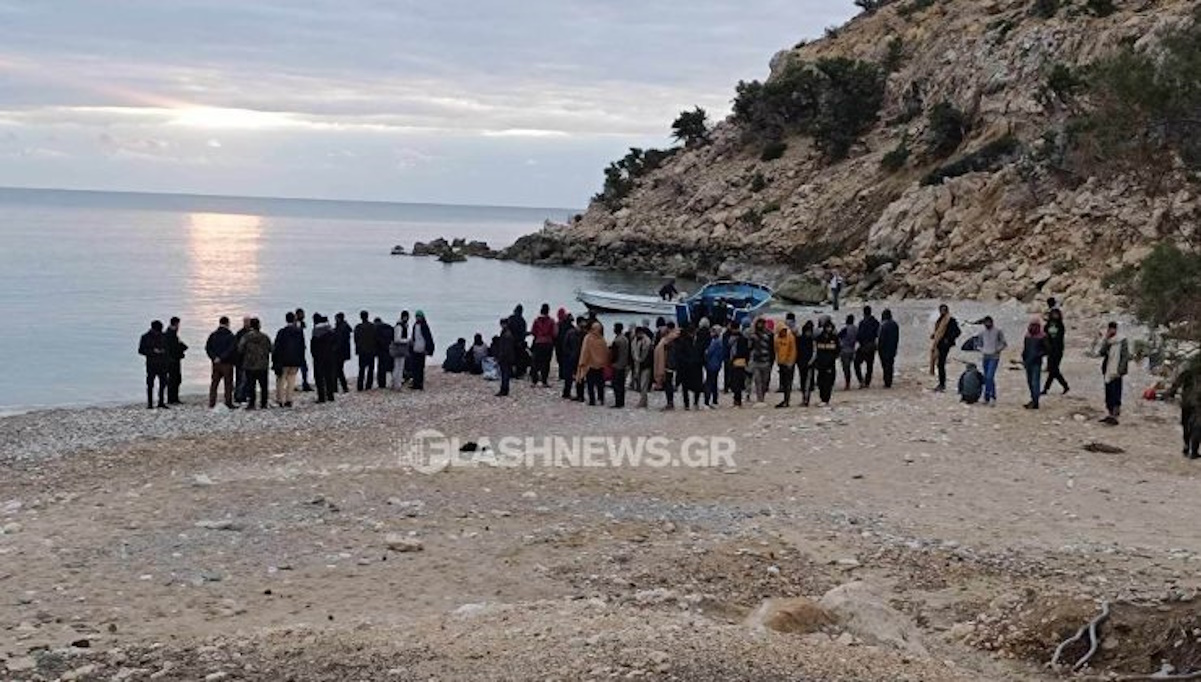 Αποβιβάστηκαν στη Γαύδο 70 μετανάστες – Έφτασαν από τη βόρεια Αφρική