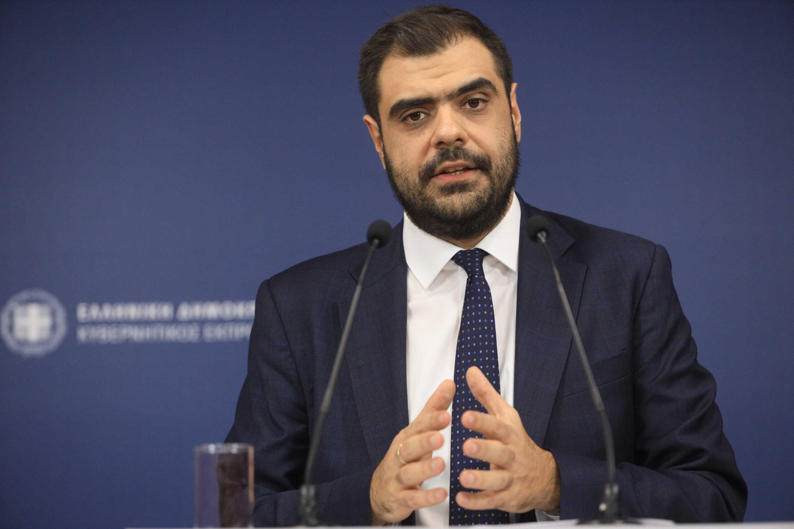 Ενημέρωση των πολιτικών συντακτών και των ανταποκριτών ξένου Τύπου από τον Κυβερνητικό Εκπρόσωπο Παύλο Μαρινάκη. Δευτέρα 11 Δεκεμβρίου 2023 (ΓΙΑΝΝΗΣ ΠΑΝΑΓΟΠΟΥΛΟΣ