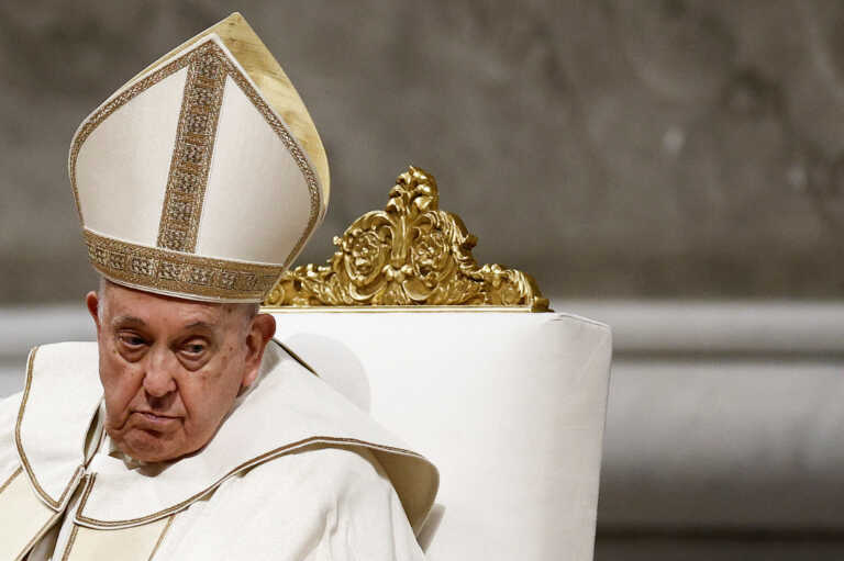Πάπας Φραγκίσκος «Ετοίμασαν τον τάφο μου σε βασιλική εκκλησία της Ρώμης» - Τι είπε για το ενδεχόμενο παραίτησής του