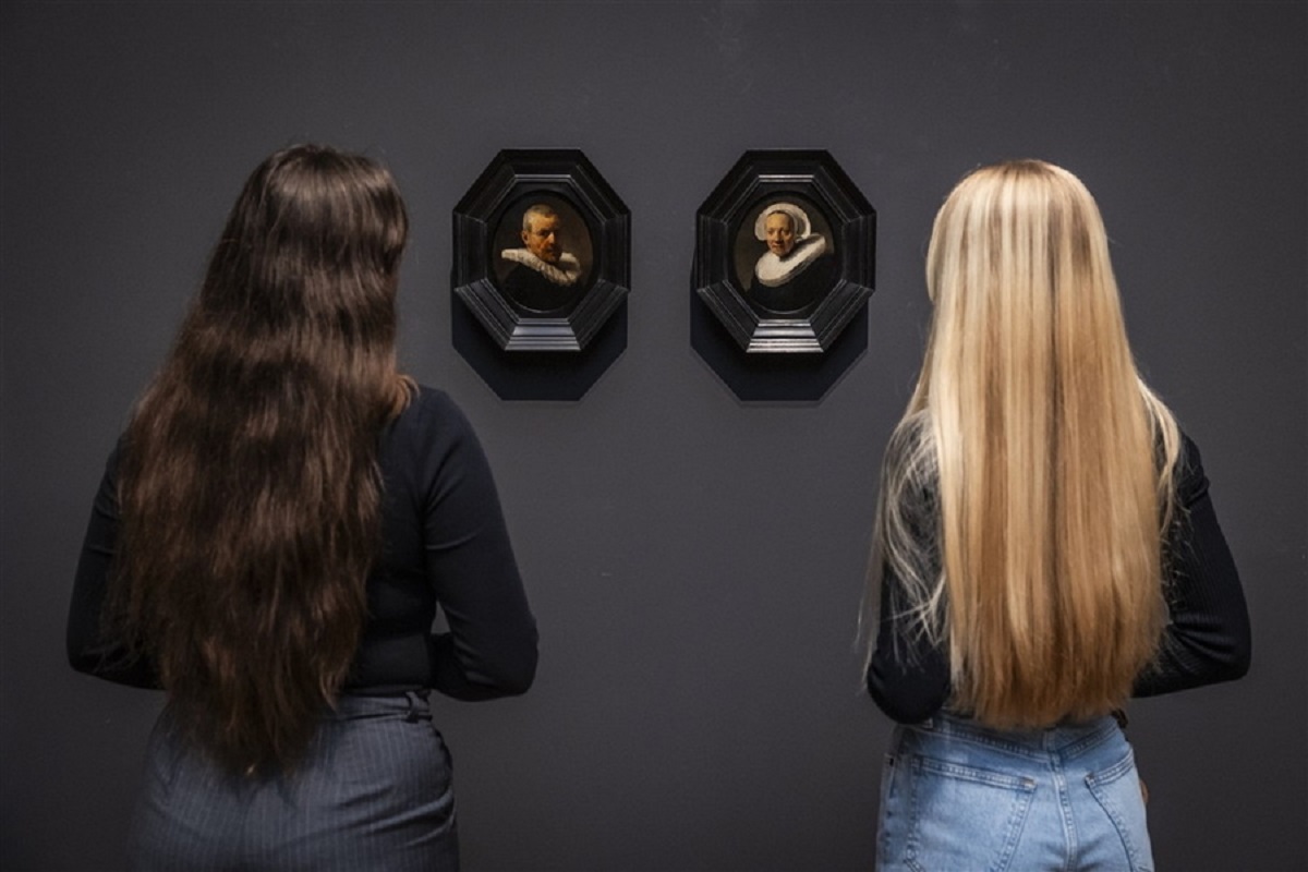 epaselect epa11026789 The two smallest portraits by Rembrandt are on display in the Rijksmuseum in Amsterdam, Netherlands, 13 December 2023. The paintings from 1635 depict Jan Willemsz. van der Pluym (circa 1565-1644) and Jaapgen Carels (1565-1640). The museum is loaning the paintings from the private collection of the Holterman family.  EPA