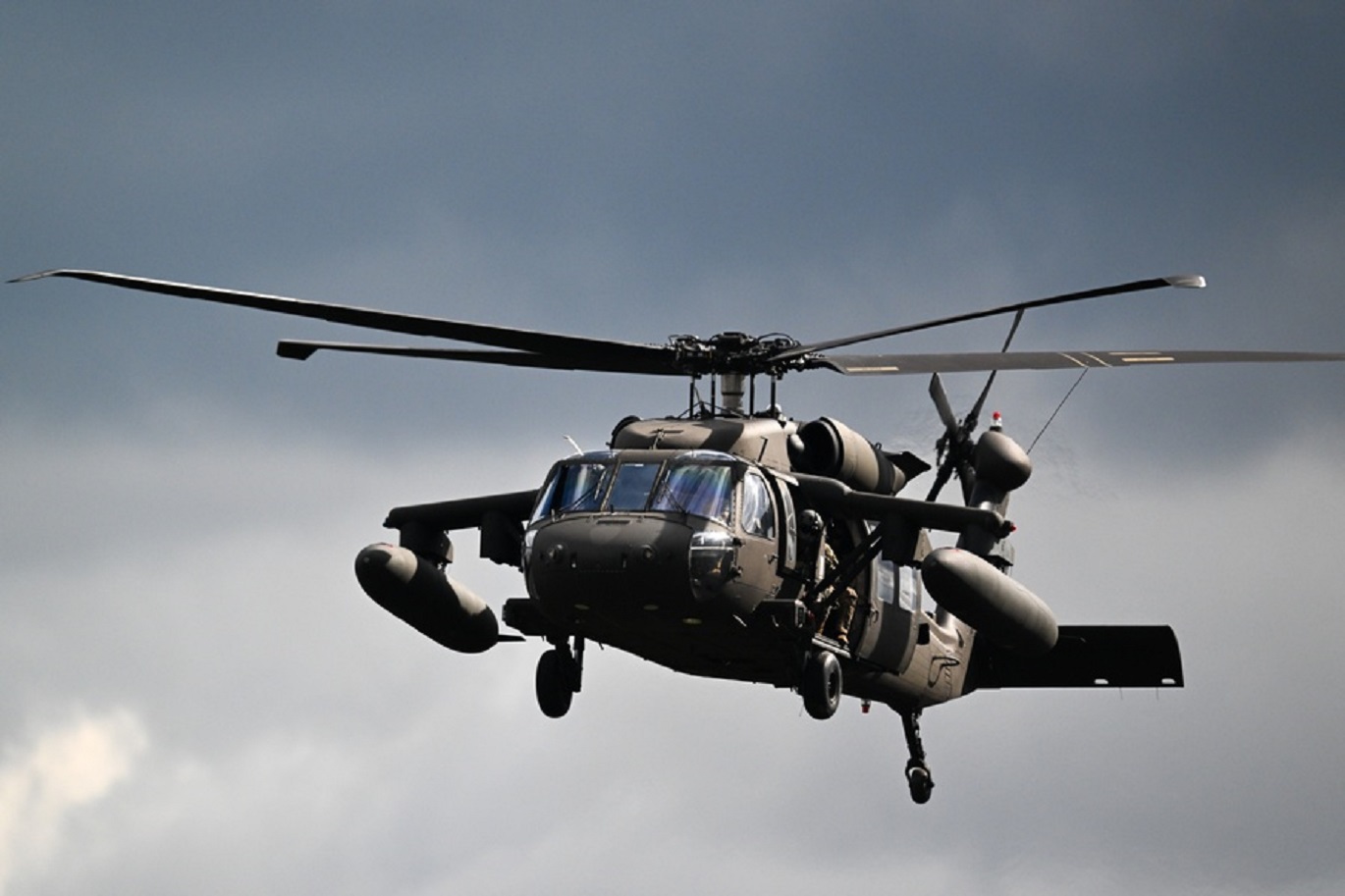 Πάνω από 1 δισ. ευρώ το κόστος των 35 ελικοπτέρων «Black Hawk» για Αεροπορία Στρατού και ΔΕΠ