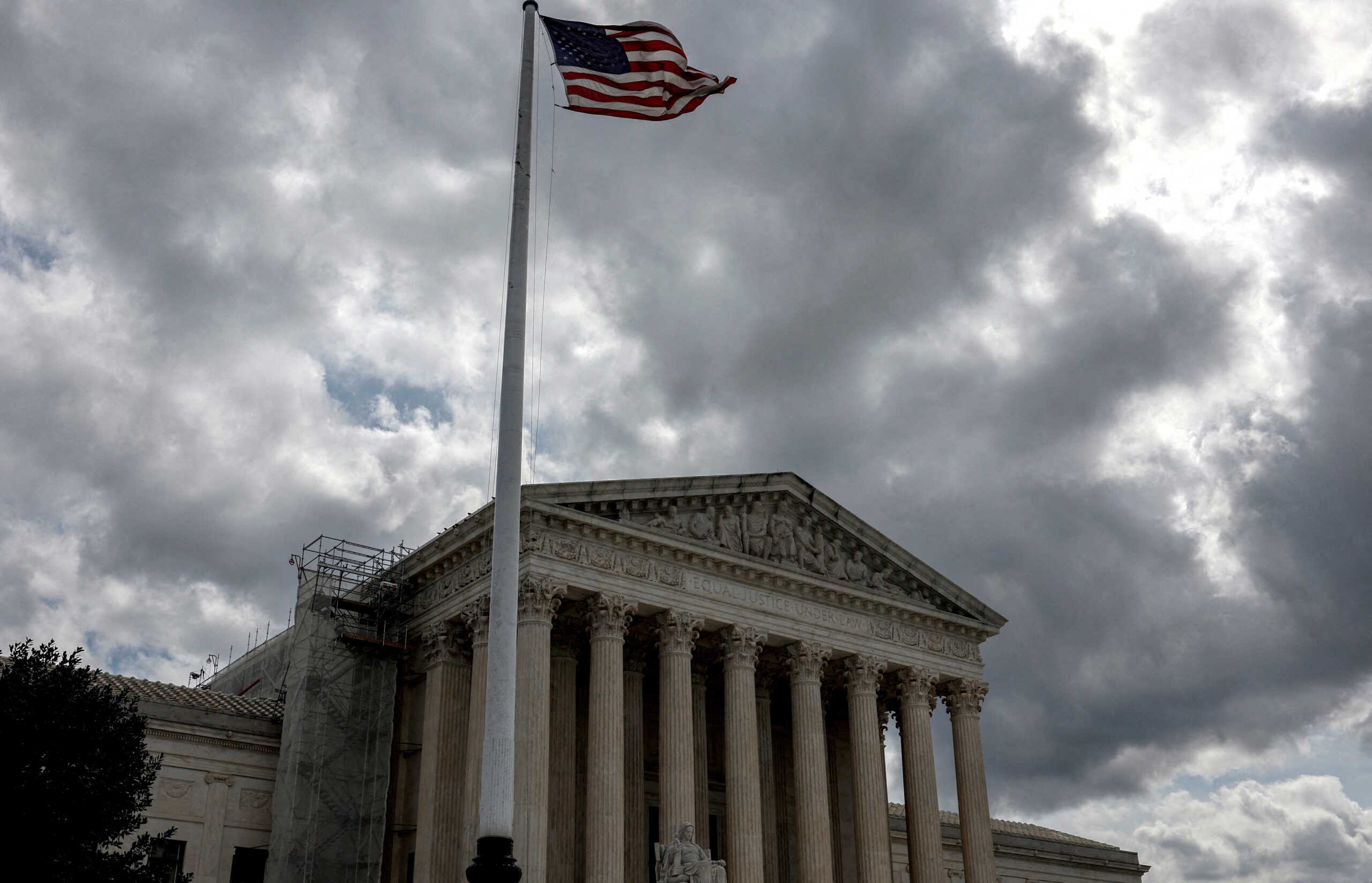 FILE PHOTO: FILE PHOTO: The United States Supreme Court is seen in Washington, U.S., September 22, 2023. REUTERS