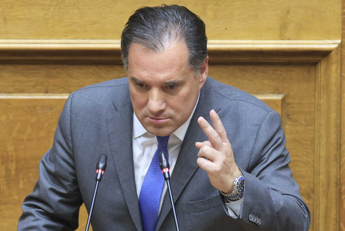 Τρίτη ημέρα της συζήτησης στην Ολομέλεια της Βουλής του σχεδίου νόμου του Υπουργείου Εθνικής Οικονομίας και Οικονομικών "Κύρωση του Κρατικού Προϋπολογισμού οικονομικού έτους 2024", Παρασκευή 15 Δεκεμβρίου 2023. 
(ΓΙΩΡΓΟΣ ΚΟΝΤΑΡΙΝΗΣ