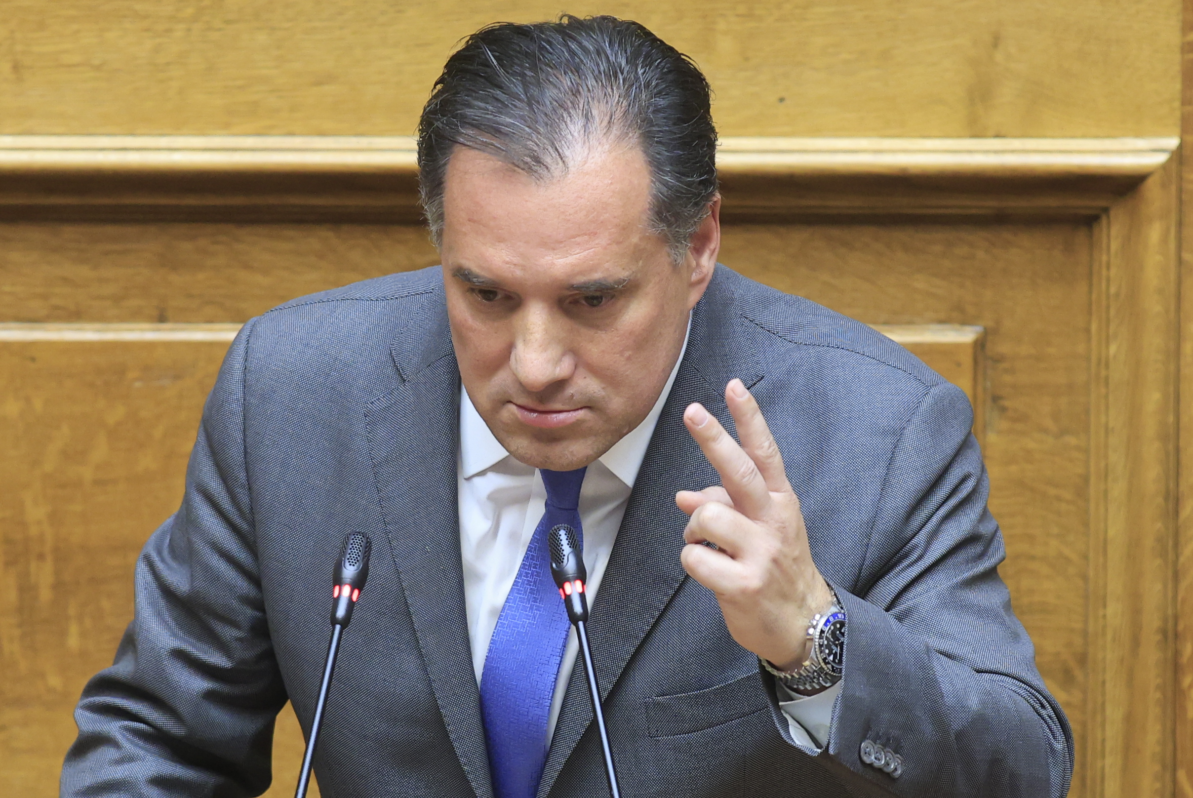 Τρίτη ημέρα της συζήτησης στην Ολομέλεια της Βουλής του σχεδίου νόμου του Υπουργείου Εθνικής Οικονομίας και Οικονομικών "Κύρωση του Κρατικού Προϋπολογισμού οικονομικού έτους 2024", Παρασκευή 15 Δεκεμβρίου 2023. 
(ΓΙΩΡΓΟΣ ΚΟΝΤΑΡΙΝΗΣ