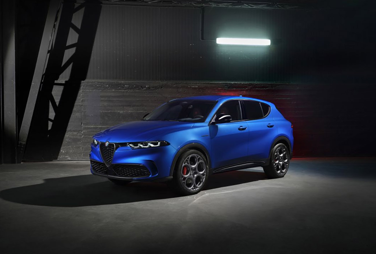 Δείτε και δοκιμάστε την εντυπωσιακή Alfa Romeo Tonale στο Golden Hall