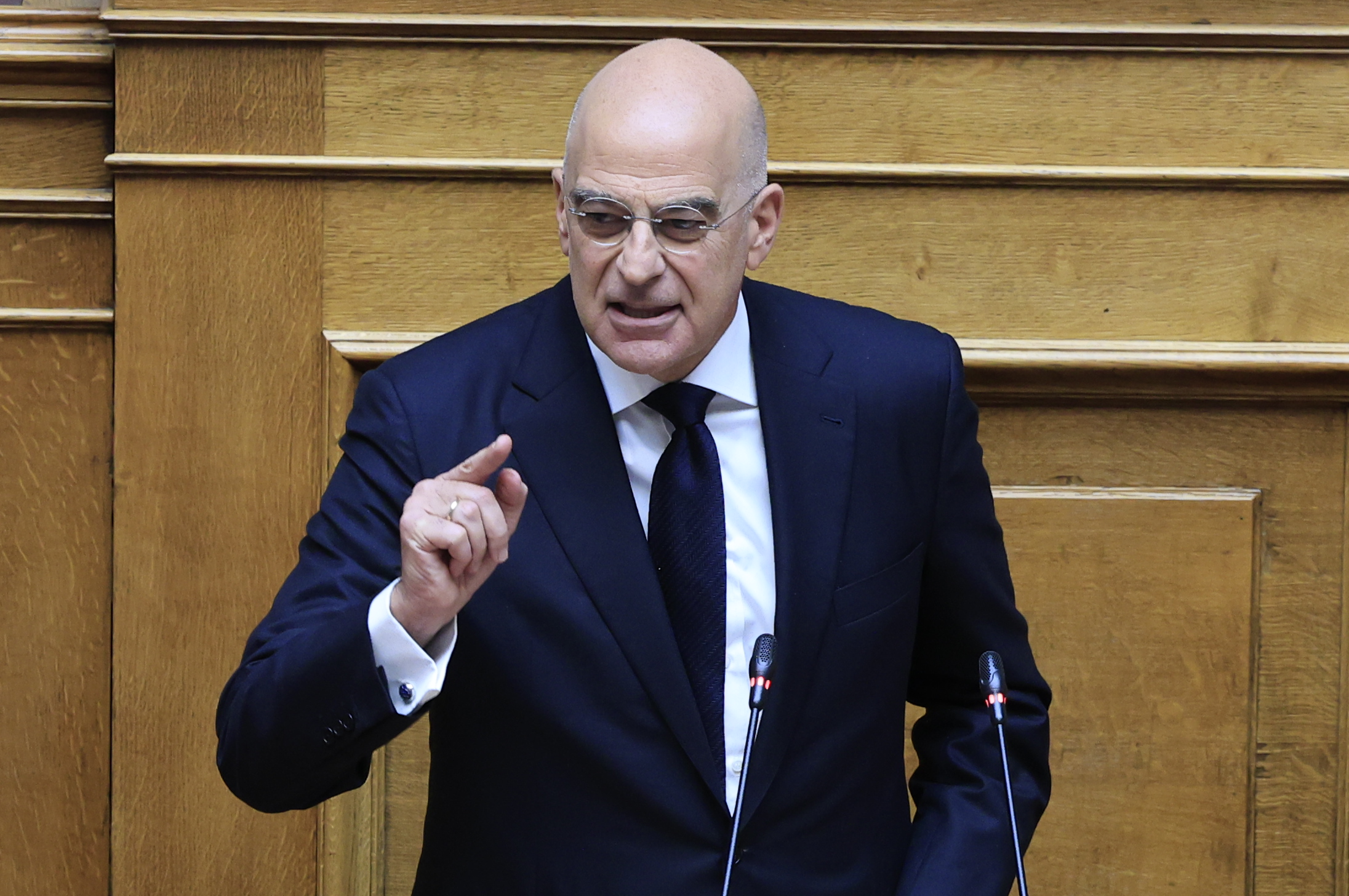 Δένδιας για ομόφυλα ζευγάρια: Είχα υπερψηφίσει και το σύμφωνο συμβίωσης