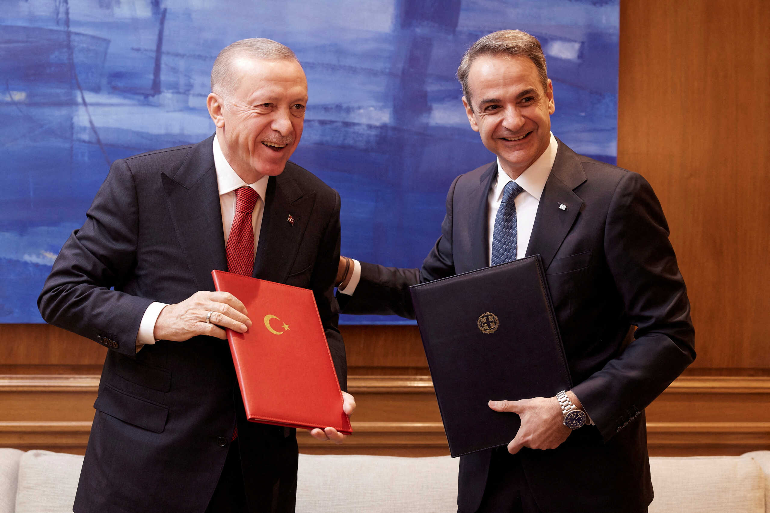 Τουρκία: Ναύαρχος κατακεραυνώνει τον Ερντογάν – «Η Ελλάδα μας στρίμωξε, εγκαταλείψαμε τη Γαλάζια Πατρίδα»