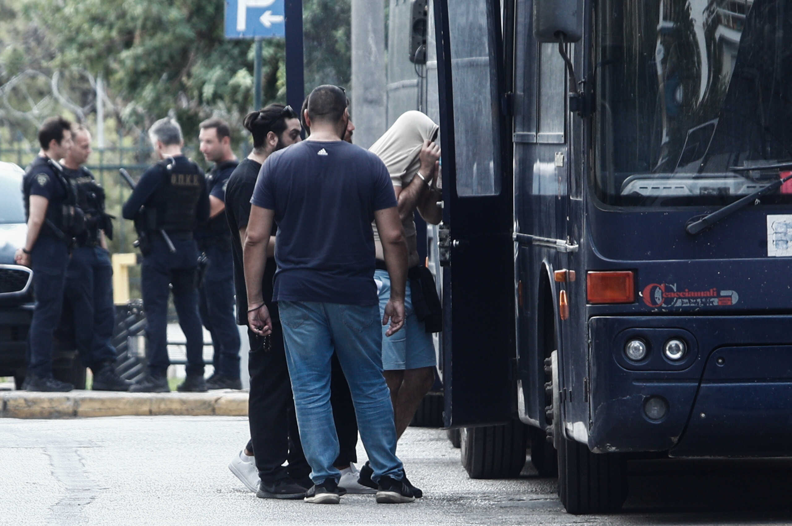 Νέα Φιλαδέλφεια: Αποφυλακίζονται 20 Κροάτες χούλιγκαν για τα αιματηρά επεισόδια