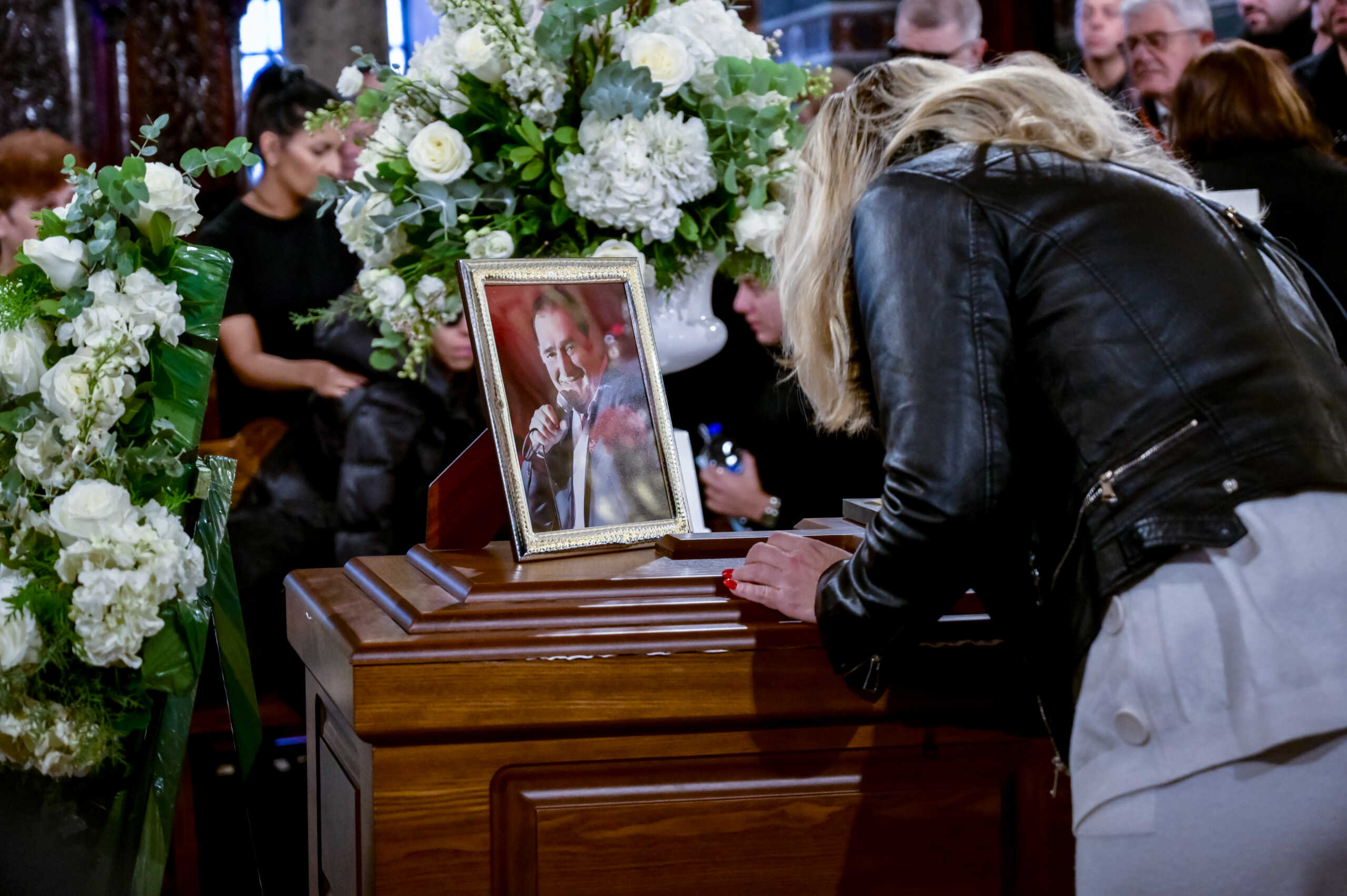 Βασίλης Καρράς: Η τελευταία «νότα» για το μεγάλο τραγουδιστή – Σήμερα η ταφή του στο Κοκκινοχώρι Καβάλας