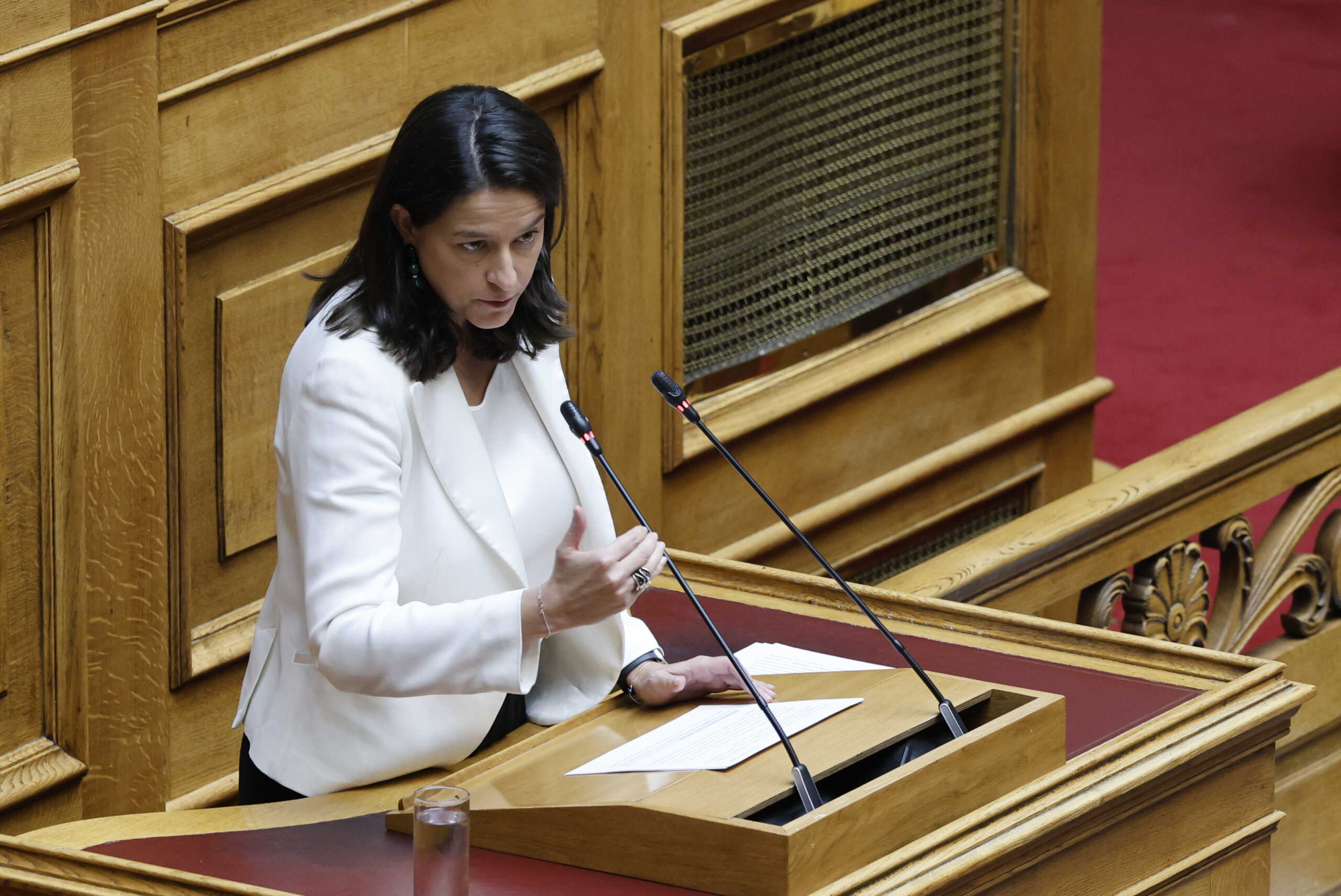 Δεύτερη ημέρα της συζήτησης στην Ολομέλεια της Βουλής του σχεδίου νόμου του Υπουργείου Εθνικής Οικονομίας και Οικονομικών "Κύρωση του Κρατικού Προϋπολογισμού οικονομικού έτους 2024", Πέμπτη 14 Δεκεμβρίου 2023. 
(ΓΙΩΡΓΟΣ ΚΟΝΤΑΡΙΝΗΣ
