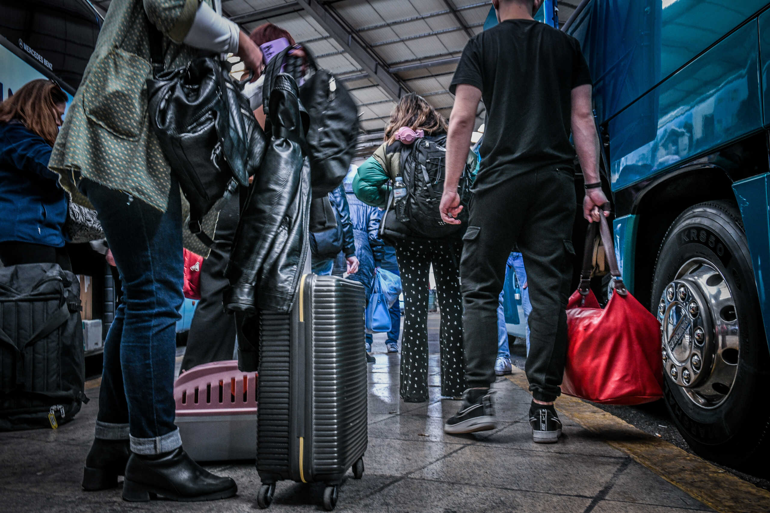 Έκτακτα δρομολόγια για όλους τους προορισμούς στα ΚΤΕΛ Κηφισού, λόγο της αυξημένης ζήτησης για την έξοδο των εκδρομέων του Πάσχα, Μ.Πέμπτη 13 Απριλίου 2023  (ΤΑΤΙΑΝΑ ΜΠΟΛΑΡΗ