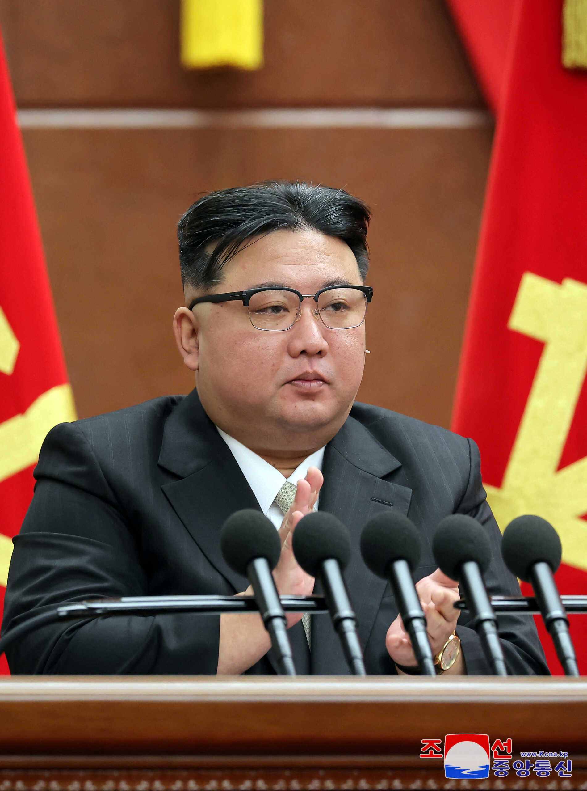 Κιμ Γιονγκ Ουν: Προετοιμάζει την Βόρεια Κορέα για πόλεμο κατά των ΗΠΑ