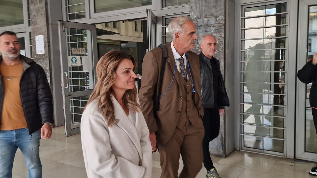 Θεσσαλονίκη: «Μαρτύριο να ακούς να λένε τι συνέβη στο παιδί σου» – Συγκλονίζει η μητέρα της Έμμας