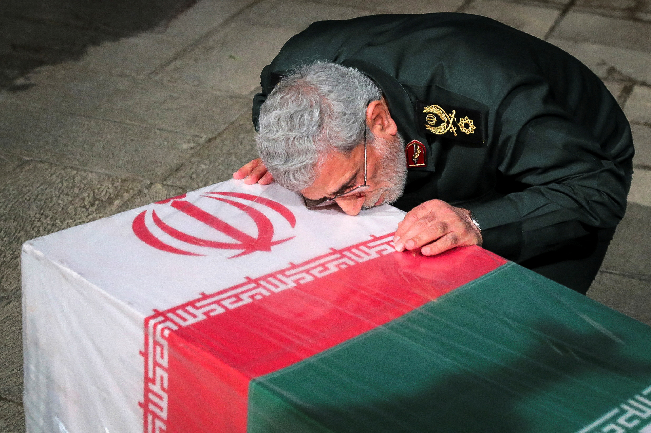 Το Ιράν ορκίζεται αφανισμό του Ισραήλ – Οργή στην κηδεία του στρατηγού των Φρουρών της Επανάστασης που σκοτώθηκε στη Συρία