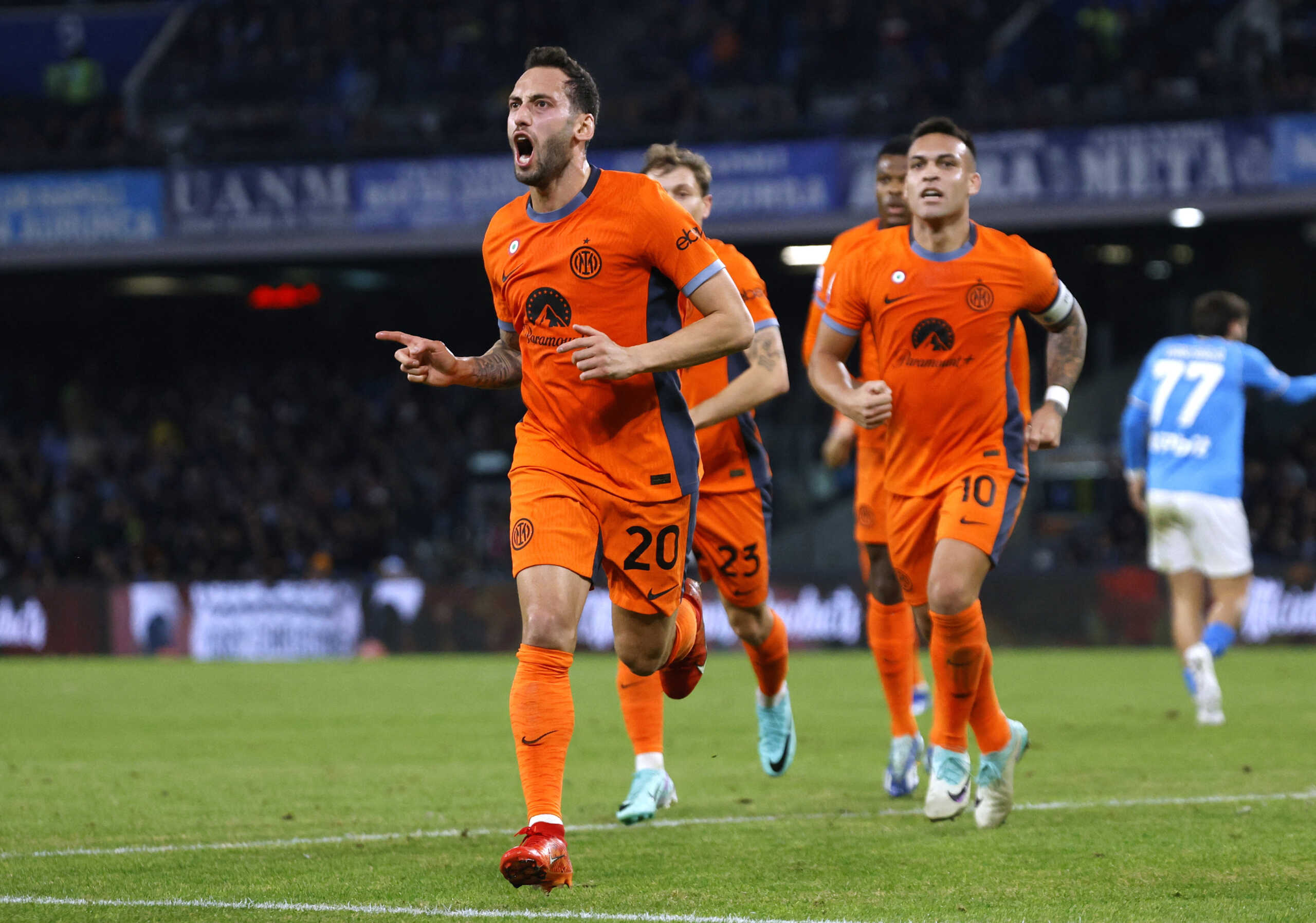 Soccer Football - Serie A - Napoli v Inter Milan - Stadio Diego Armando Maradona, Naples, Italy - December 3, 2023 Inter Milan's Hakan Calhanoglu celebrates scoring their first goal REUTERS