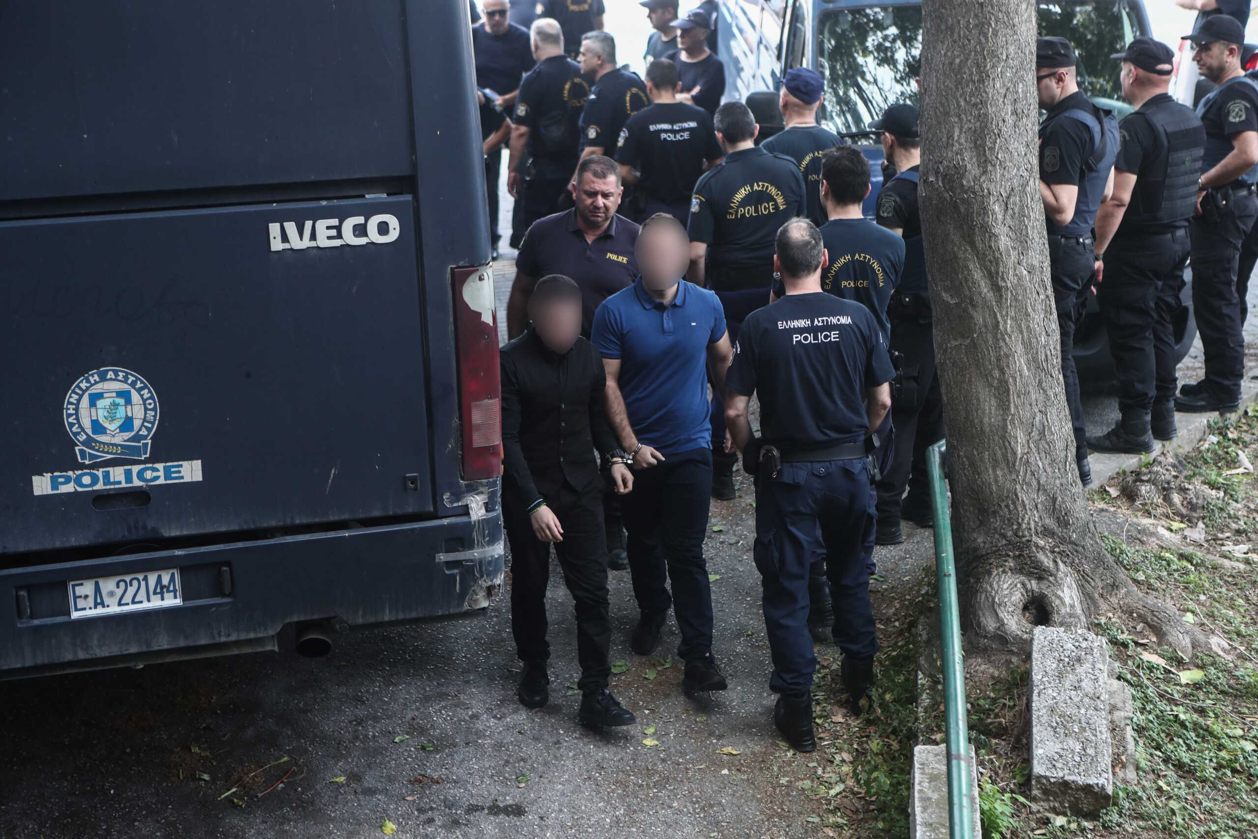 Δίκη για τη δολοφονία του 19χρονου Άλκη Καμπανού, στο Μικτό Ορκωτό Δικαστήριο Θεσσαλονίκης, Τετάρτη 12 Ιουλίου 2023. 
(ΒΑΣΙΛΗΣ ΒΕΡΒΕΡΙΔΗΣ