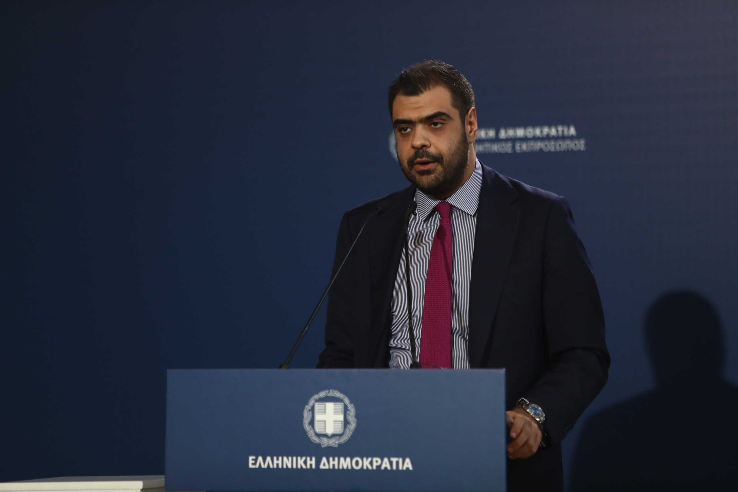 Ενημέρωση των πολιτικών συντακτών και των ανταποκριτών ξένου Τύπου από τον Κυβερνητικό Εκπρόσωπο Παύλο Μαρινάκη, στην Θεσσαλονίκη, Παρασκευή 8 Δεκεμβρίου 2023. 
(ΒΑΣΙΛΗΣ ΒΕΡΒΕΡΙΔΗΣ