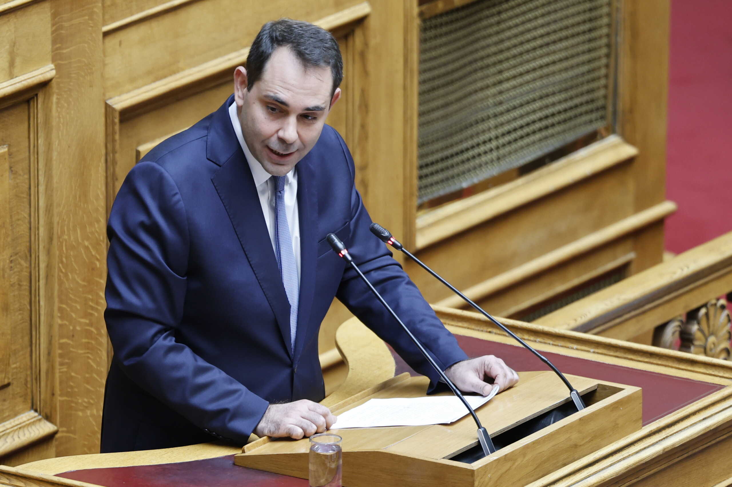 Δεύτερη ημέρα της συζήτησης στην Ολομέλεια της Βουλής του σχεδίου νόμου του Υπουργείου Εθνικής Οικονομίας και Οικονομικών "Κύρωση του Κρατικού Προϋπολογισμού οικονομικού έτους 2024", Πέμπτη 14 Δεκεμβρίου 2023. 
(ΓΙΩΡΓΟΣ ΚΟΝΤΑΡΙΝΗΣ