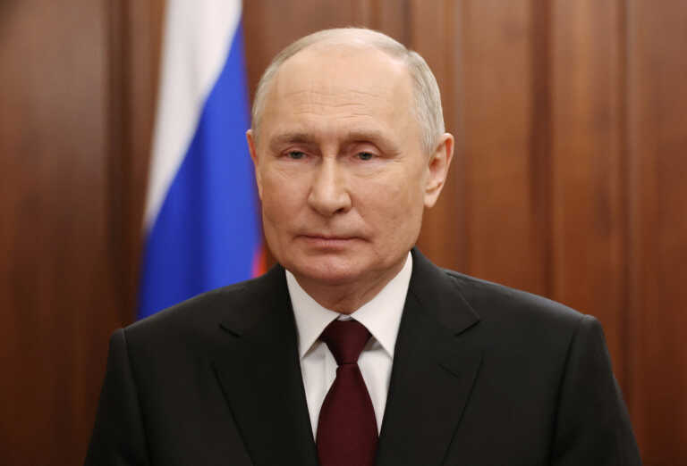 Η WSJ «δείχνει» στενό σύμβουλο του Πούτιν για τον θάνατο του Πριγκόζιν – «Φτηνιάρικο αστυνομικό δημοσίευμα» απαντά το Κρεμλίνο
