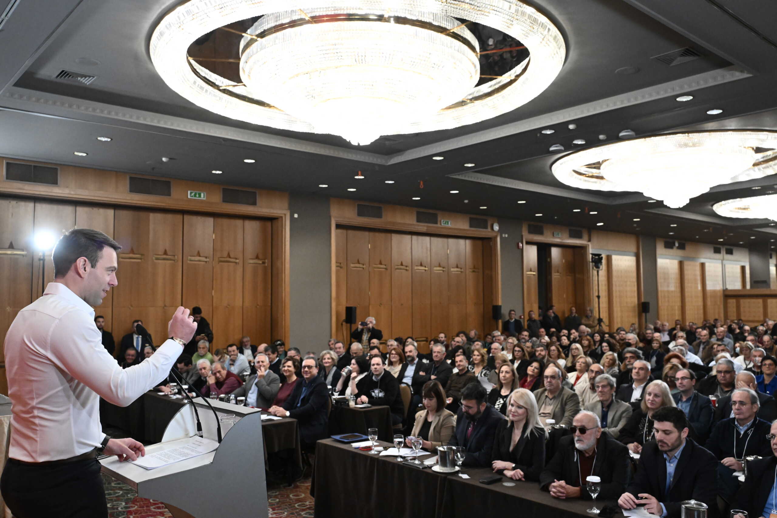 Συνεδρίαση της Κεντρικής Επιτροπής του ΣΥΡΙΖΑ-Προοδευτική Συμμαχία, στο ξενοδοχείο PRESIDENT. Οι εργασίες ανοίγουν το Σάββατο με ομιλία του προέδρου του ΣΥΡΙΖΑ-Προοδευτική Συμμαχία, Στέφανου Κασσελάκη. Σάββατο 9 Δεκεμβρίου 2023  (ΤΑΤΙΑΝΑ ΜΠΟΛΑΡΗ