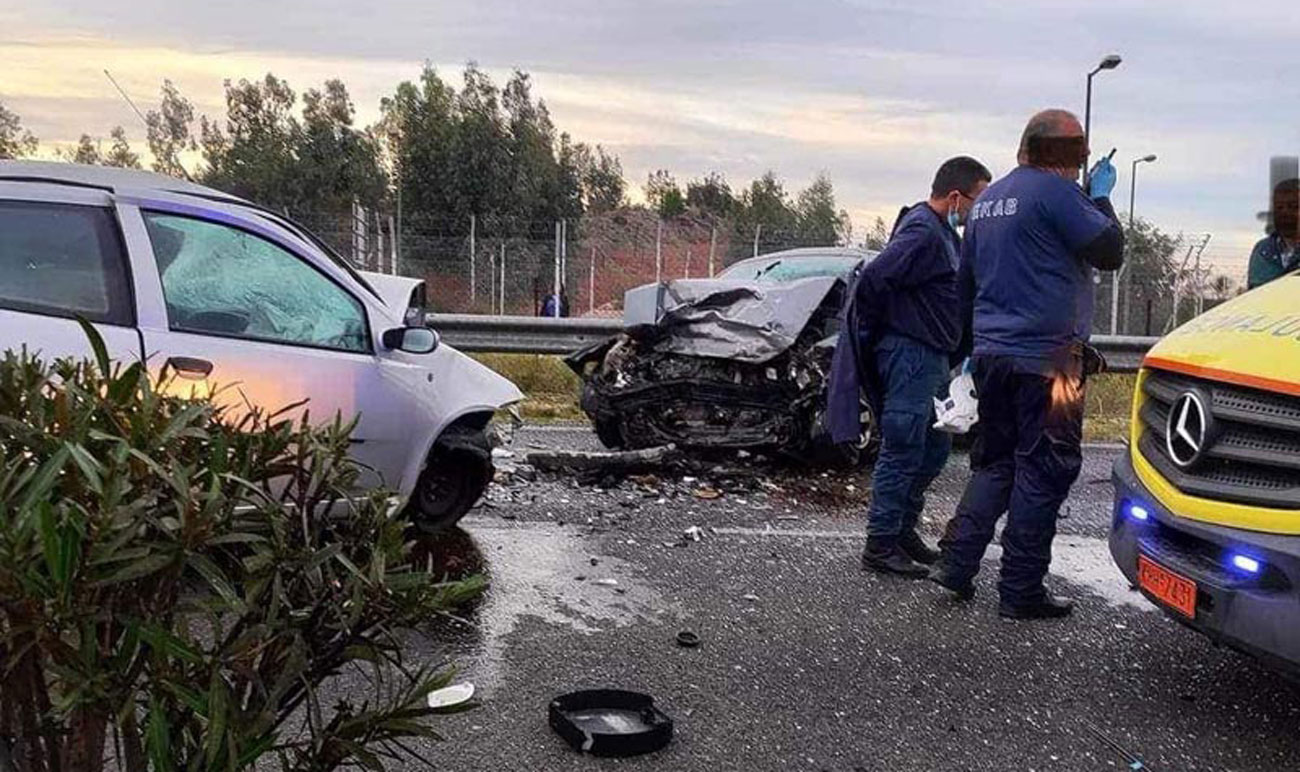 Τροχαίο με δυο νεκρούς στη λεωφόρο Σπάτων – Αρτέμιδος, κοντά στο αεροδρόμιο
