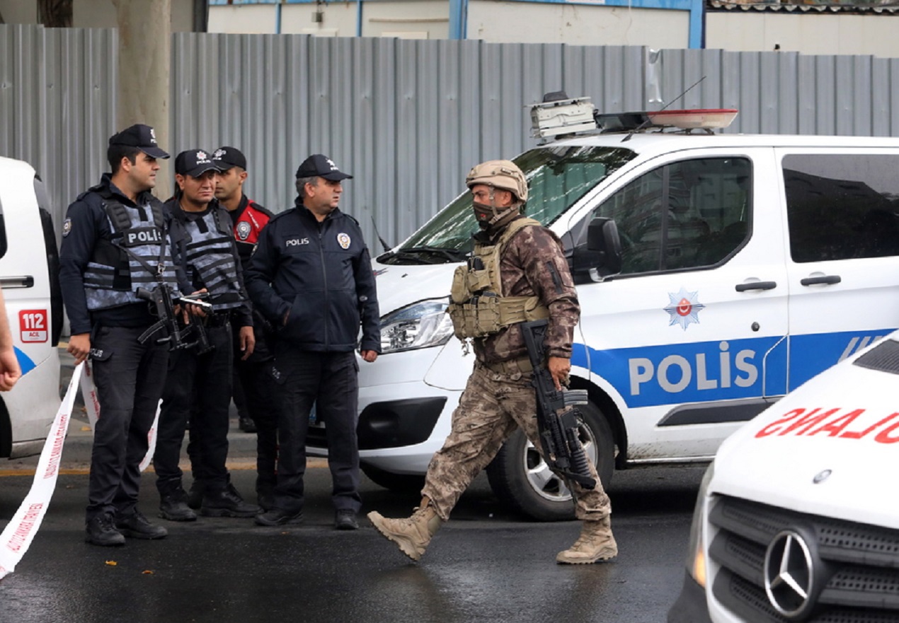 Τουρκία: Συνελήφθησαν 32 άτομα που προετοίμαζαν επιθέσεις σε συναγωγές, εκκλησίες και άλλους χώρους λατρείας