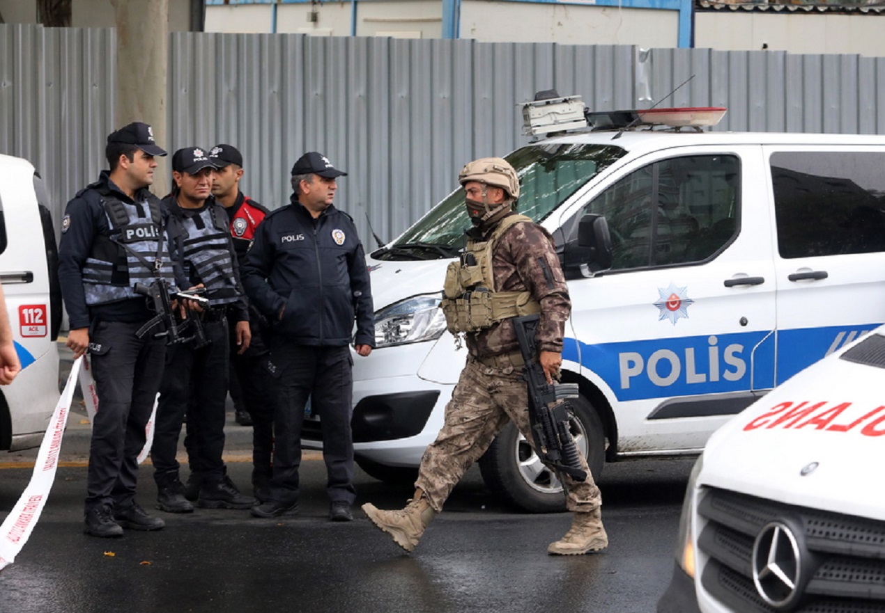 epa10893423 Turkish security forces work at the site of a suicide attack near the Interior Ministry in Ankara, Turkey, 01 October 2023. According to the Turkish Minister of Interior Ali Yerlikaya, two police officers were injured when two people carried a bomb attack outside the ministry's gate, adding that one of the attackers blew himself up and the other was 'neutralized' by security forces. The ministry is located close to the Turkish parliament which was due to reopen on 01 October with a speech by Turkey's President Recep Tayyip Erdogan.  EPA