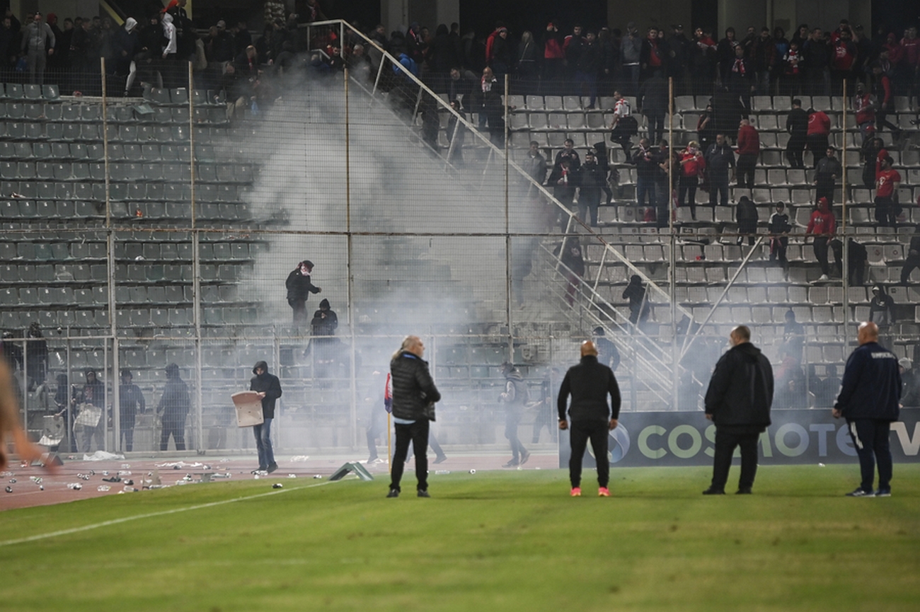 Βόλος – Ολυμπιακός: Εισαγγελική παρέμβαση για τα επεισόδια στο Πανθεσσαλικό Στάδιο