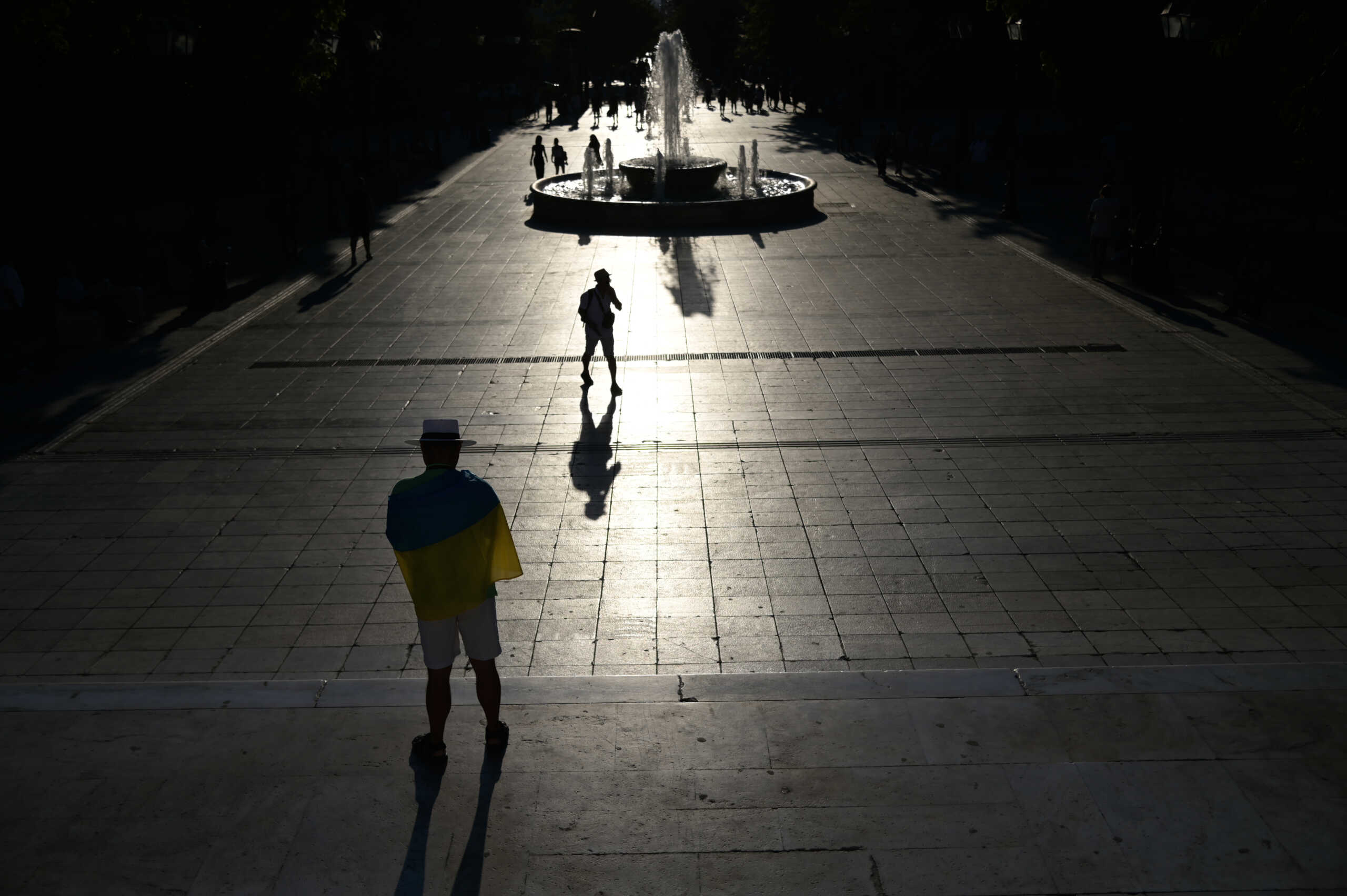 ΑΘΗΝΑ-ΣΥΝΤΑΓΜΑ ΚΑΛΟΚΑΙΡΙΝΑ ΣΤΙΓΜΙΟΤΥΠΑ (ΜΙΧΑΛΗΣ ΚΑΡΑΓΙΑΝΝΗΣ