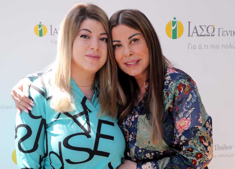 Η Άντζελα Δημητρίου απαντά για τις σχέσεις με την κόρη της: Είμαι καλή μάνα