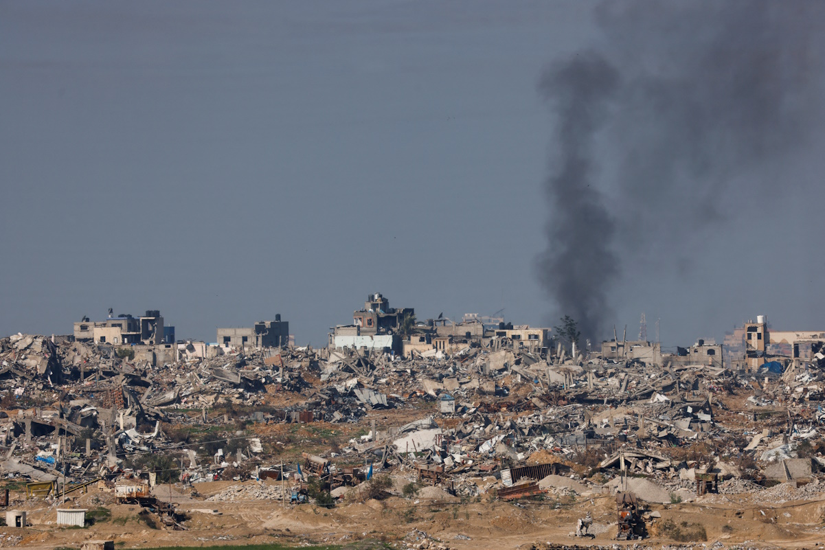Λωρίδα της Γάζας: Σχεδόν 25.000 οι νεκροί Παλαιστίνιοι – Νέος βομβαρδισμός του Ισραήλ στην Χαν Γιουνίς