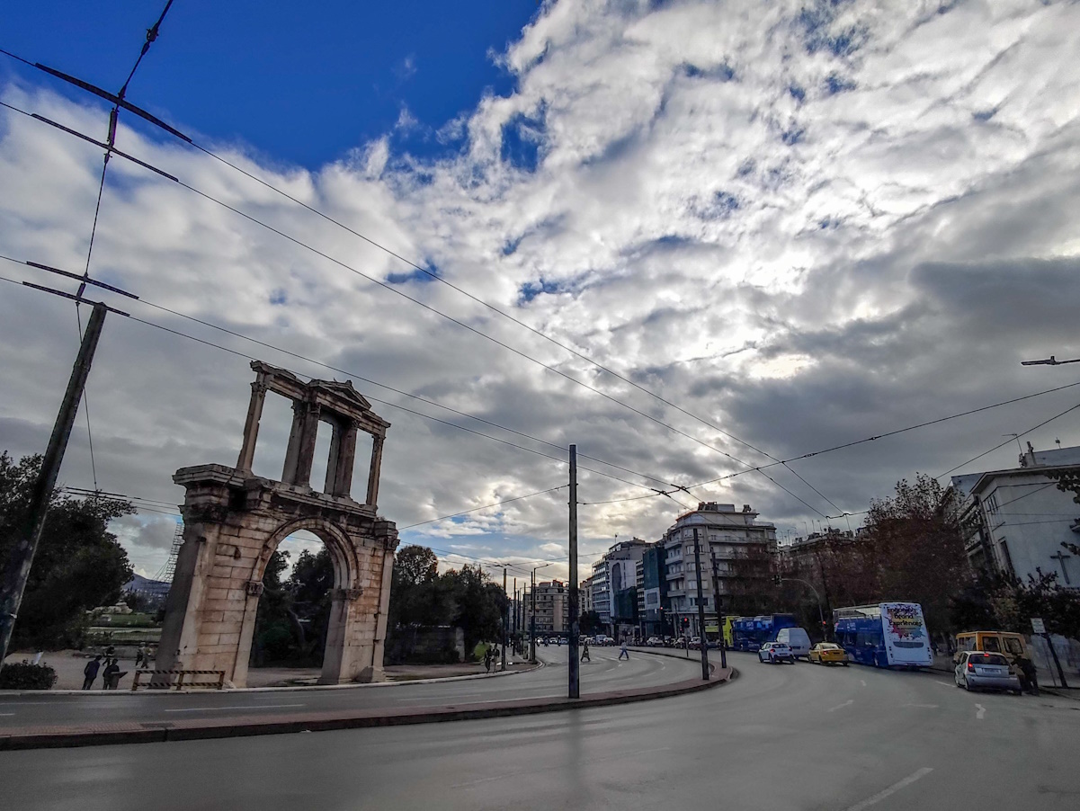 Καιρός αύριο: Ήλιος με δόντια στις περισσότερες περιοχές της χώρας – Πού μπορεί να βρέξει